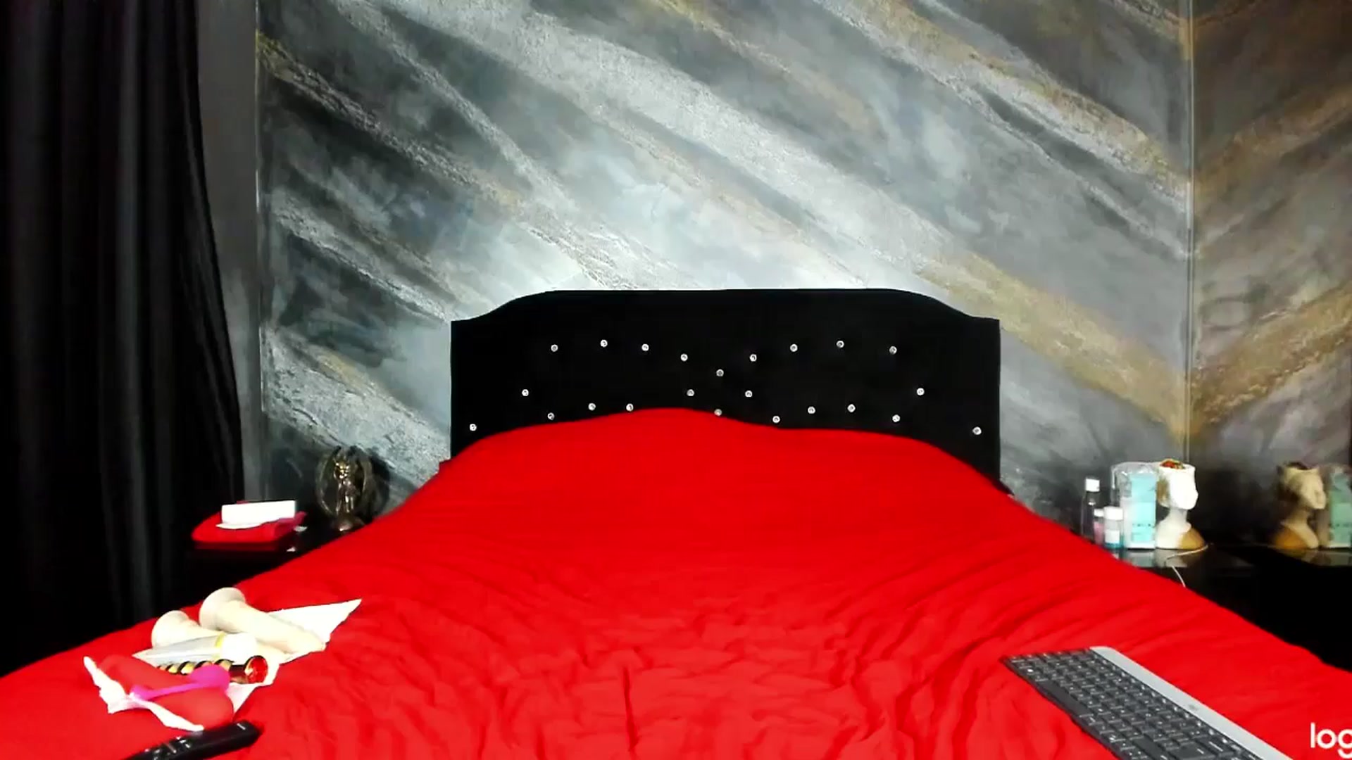Gallery image thumbnail from HaleySweet18's myfreecams stream on, 02/03/2025, 04:47 image 10 of 20