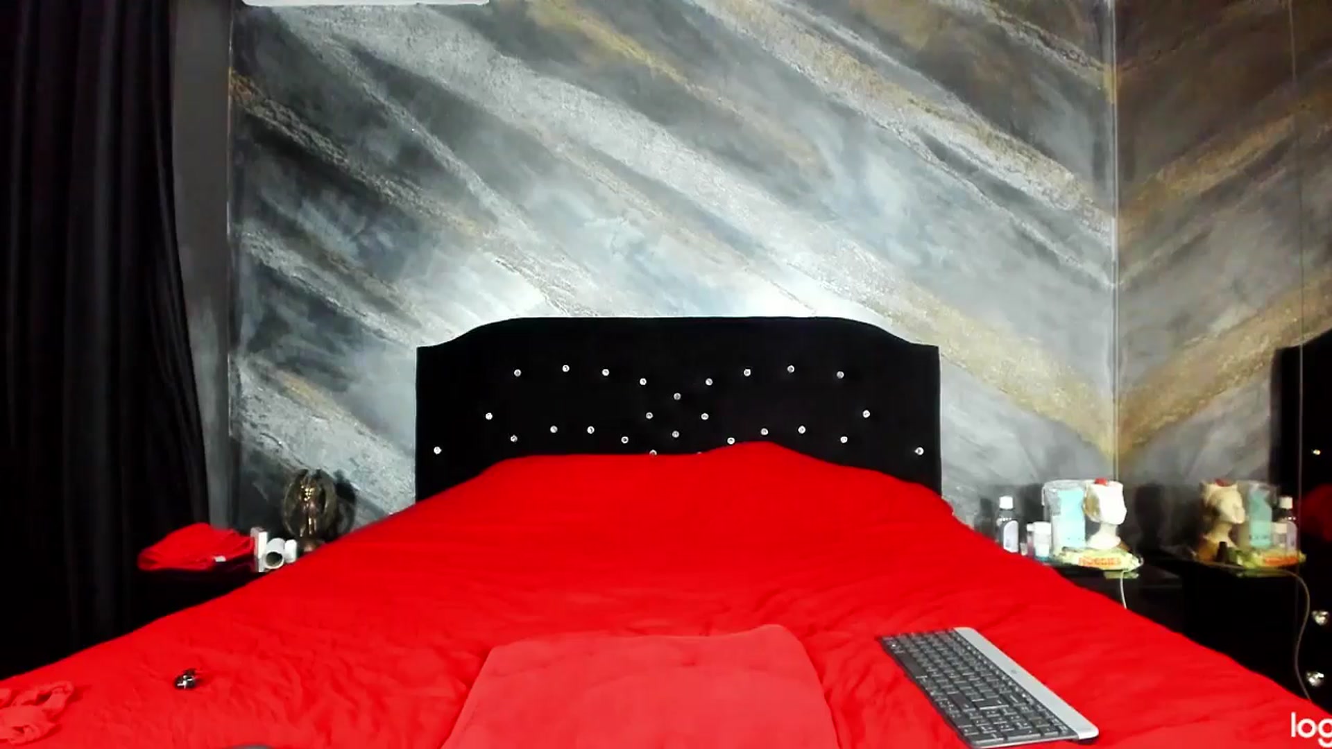 Gallery image thumbnail from HaleySweet18's myfreecams stream on, 02/11/2025, 06:29 image 17 of 20