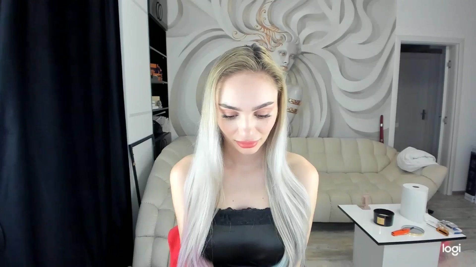 Gallery image thumbnail from HaleySweet18's myfreecams stream on, 04/02/2025, 01:36 image 5 of 20