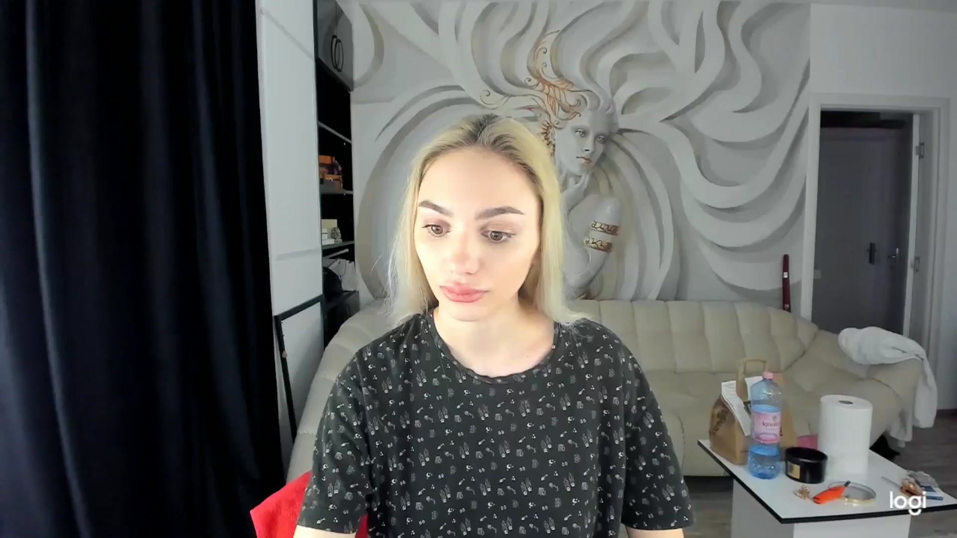 Gallery image thumbnail from HaleySweet18's myfreecams stream on, 04/08/2025, 20:52 image 20 of 20