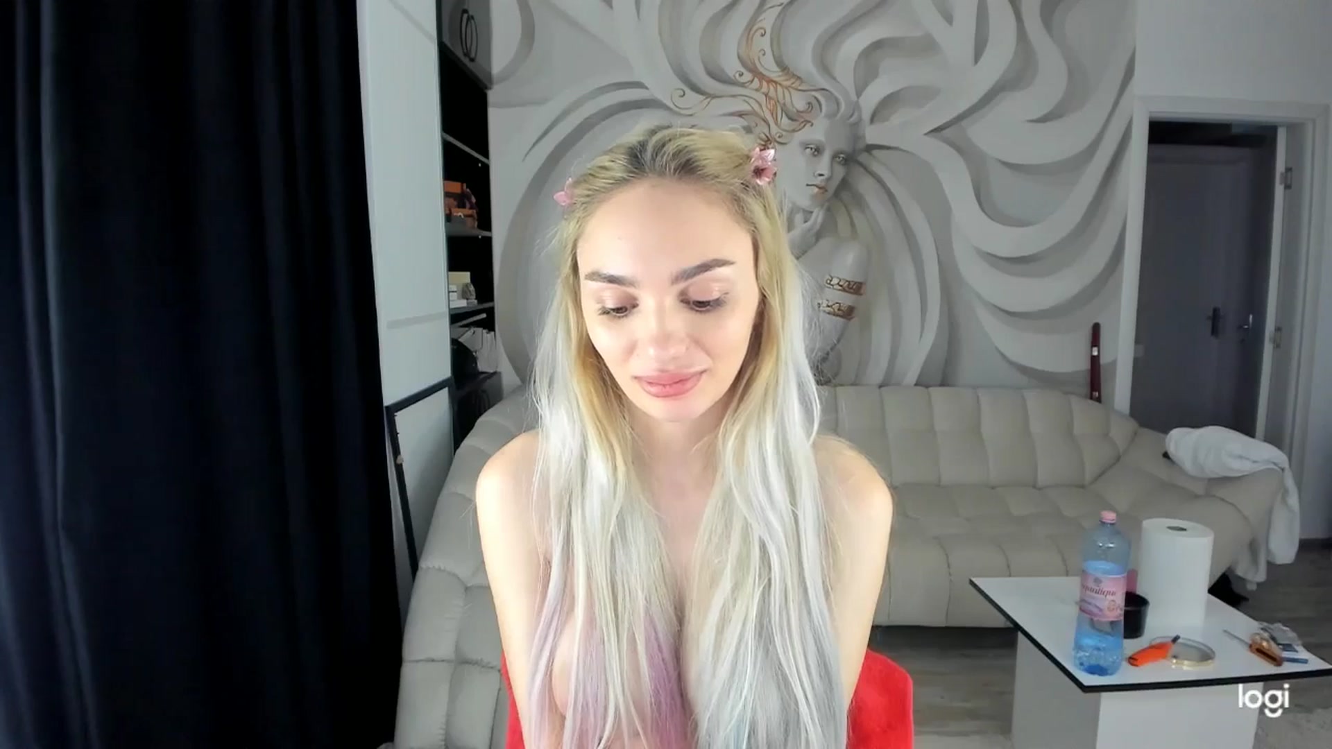Gallery image thumbnail from HaleySweet18's myfreecams stream on, 04/09/2025, 06:40 image 3 of 20