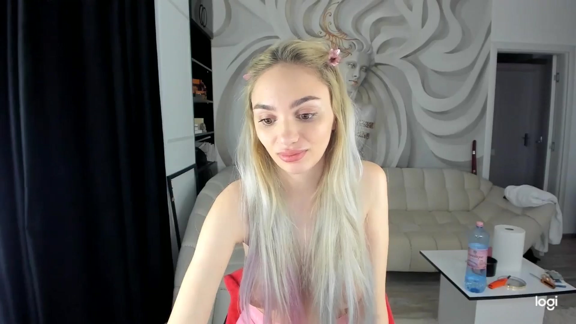 Gallery image thumbnail from HaleySweet18's myfreecams stream on, 04/09/2025, 06:40 image 15 of 20