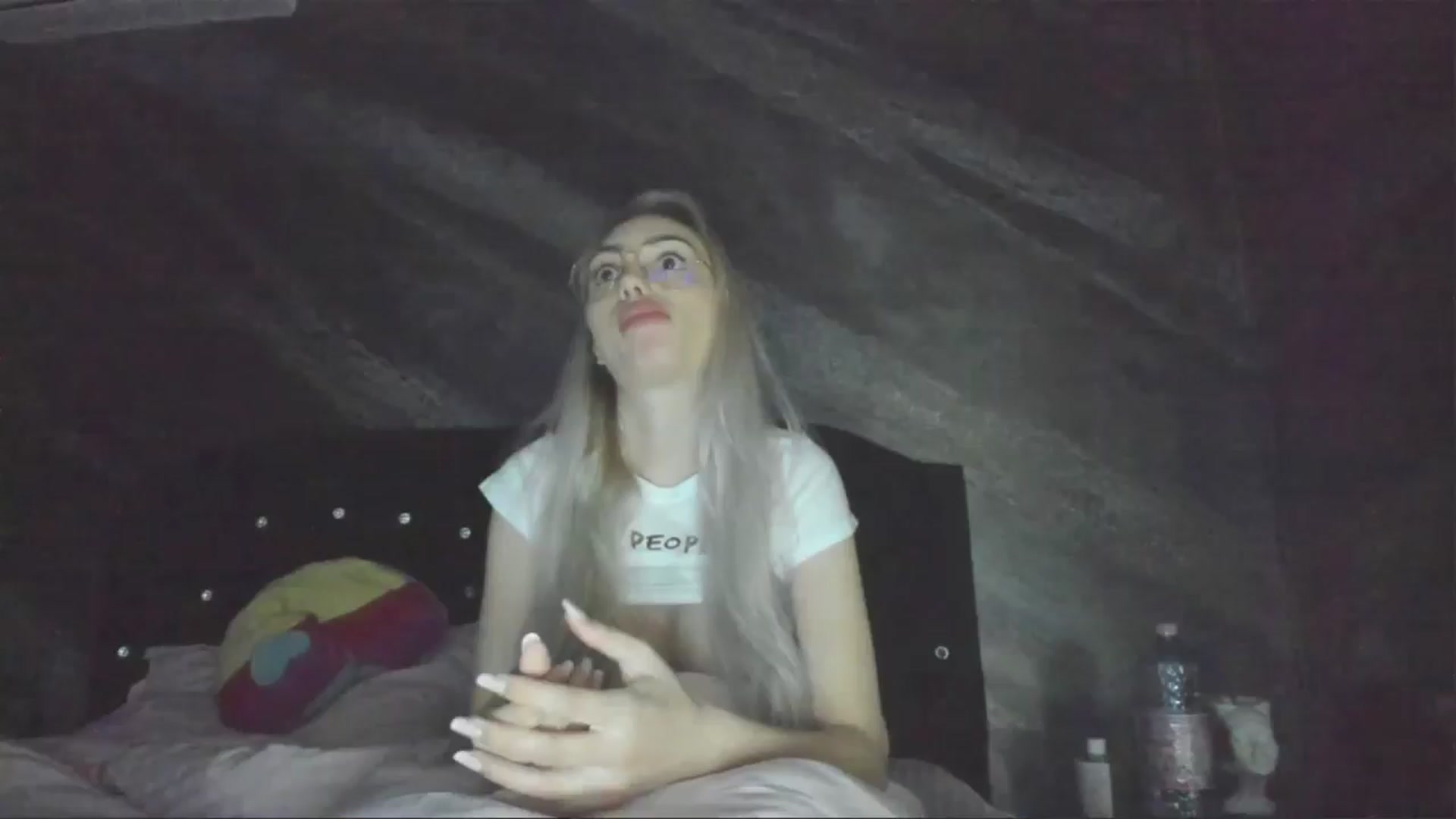 Gallery image thumbnail from HaleySweet18's myfreecams stream on, 04/28/2025, 05:59 image 16 of 20