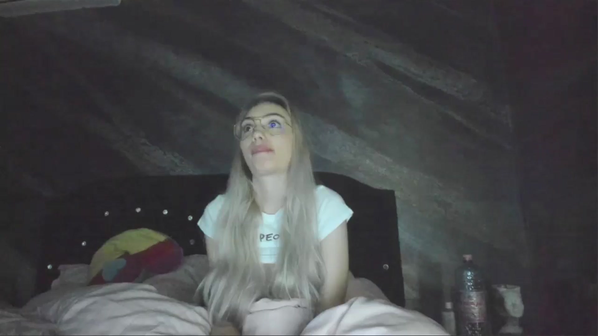 Gallery image thumbnail from HaleySweet18's myfreecams stream on, 04/28/2025, 06:55 image 13 of 20
