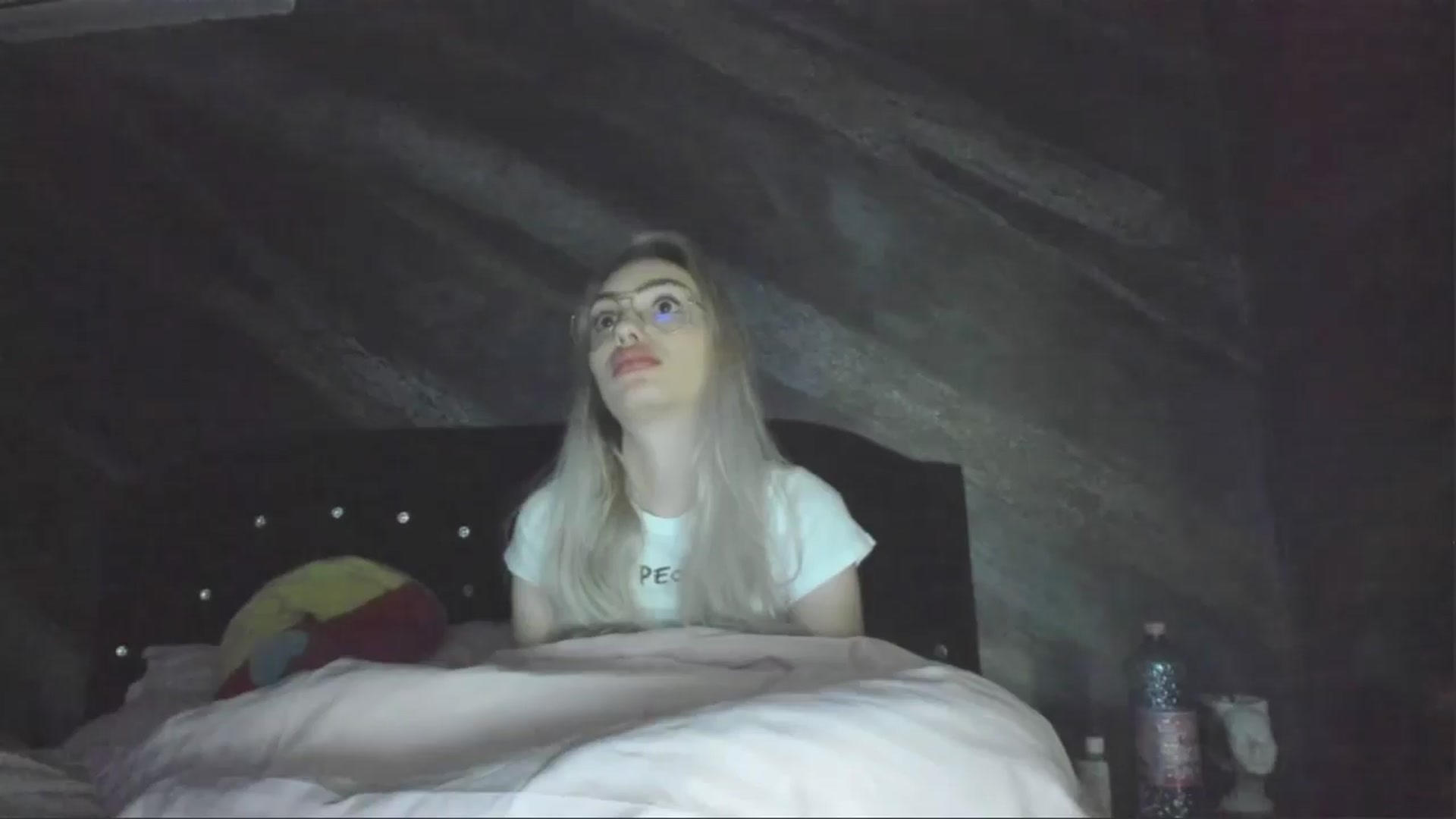Gallery image thumbnail from HaleySweet18's myfreecams stream on, 04/28/2025, 06:55 image 5 of 20