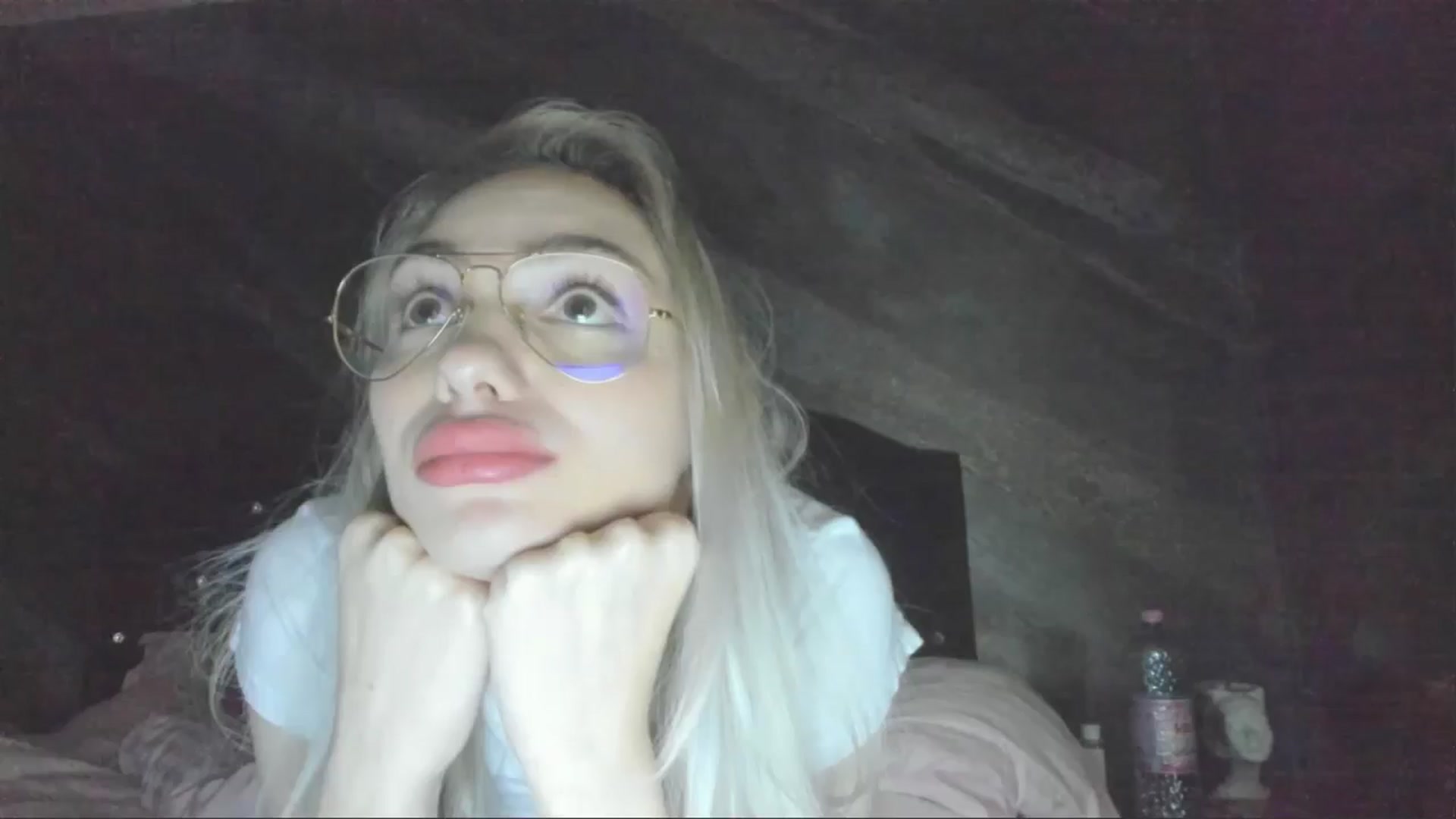 Gallery image thumbnail from HaleySweet18's myfreecams stream on, 04/28/2025, 06:55 image 1 of 20