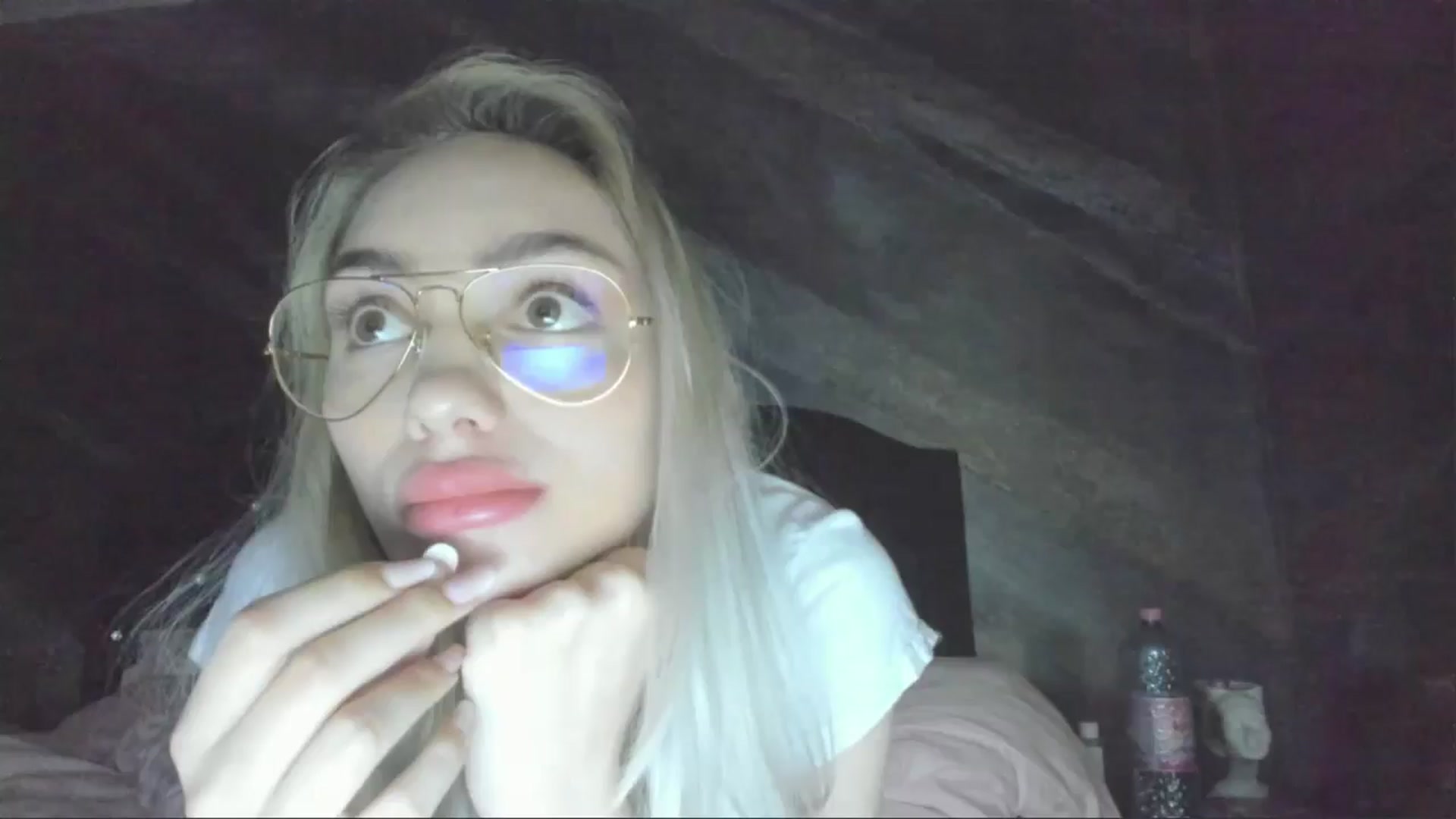 Gallery image thumbnail from HaleySweet18's myfreecams stream on, 04/28/2025, 06:55 image 2 of 20