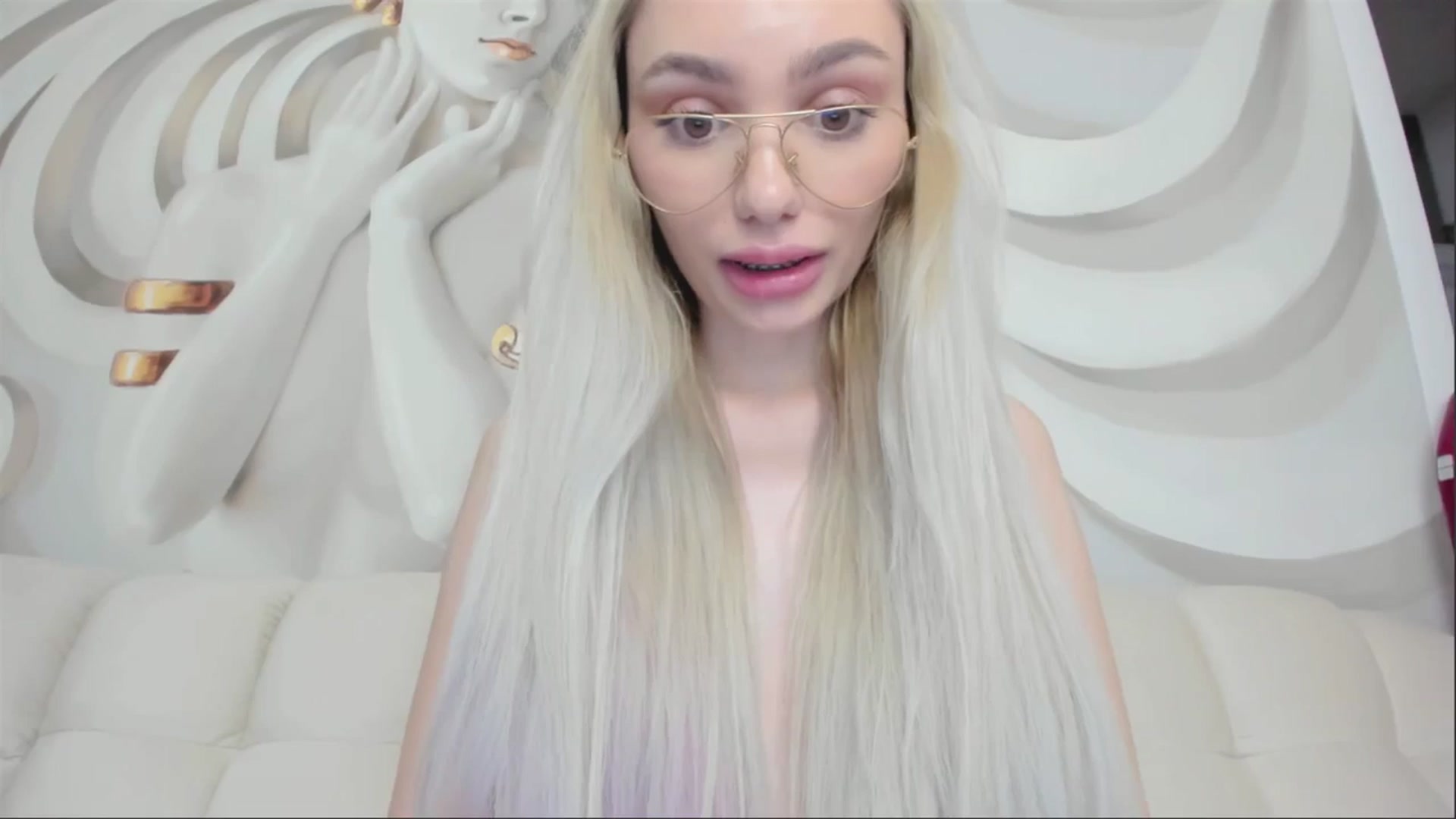 Gallery image thumbnail from HaleySweet18's myfreecams stream on, 04/30/2025, 05:24 image 14 of 20