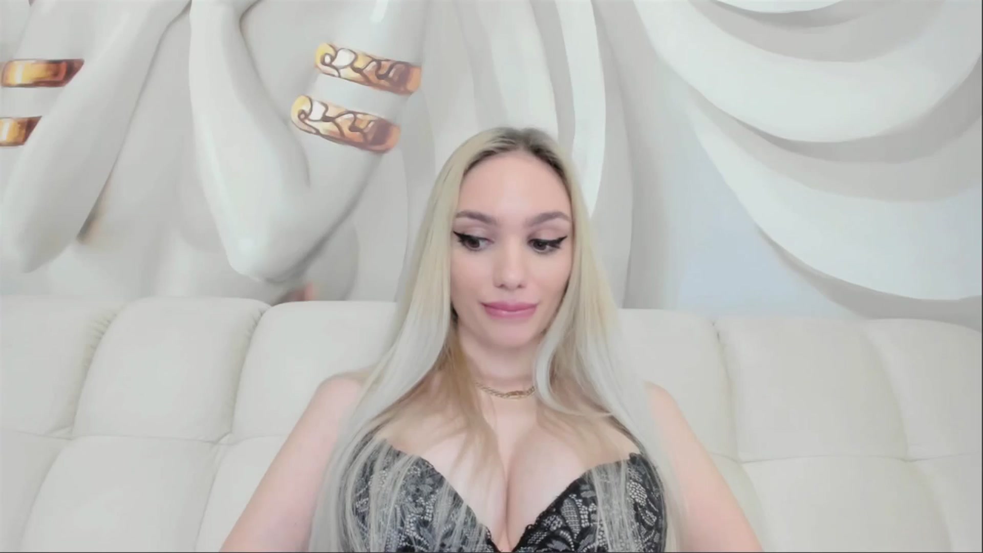 Gallery image thumbnail from HaleySweet18's myfreecams stream on, 05/11/2025, 23:44 image 18 of 20
