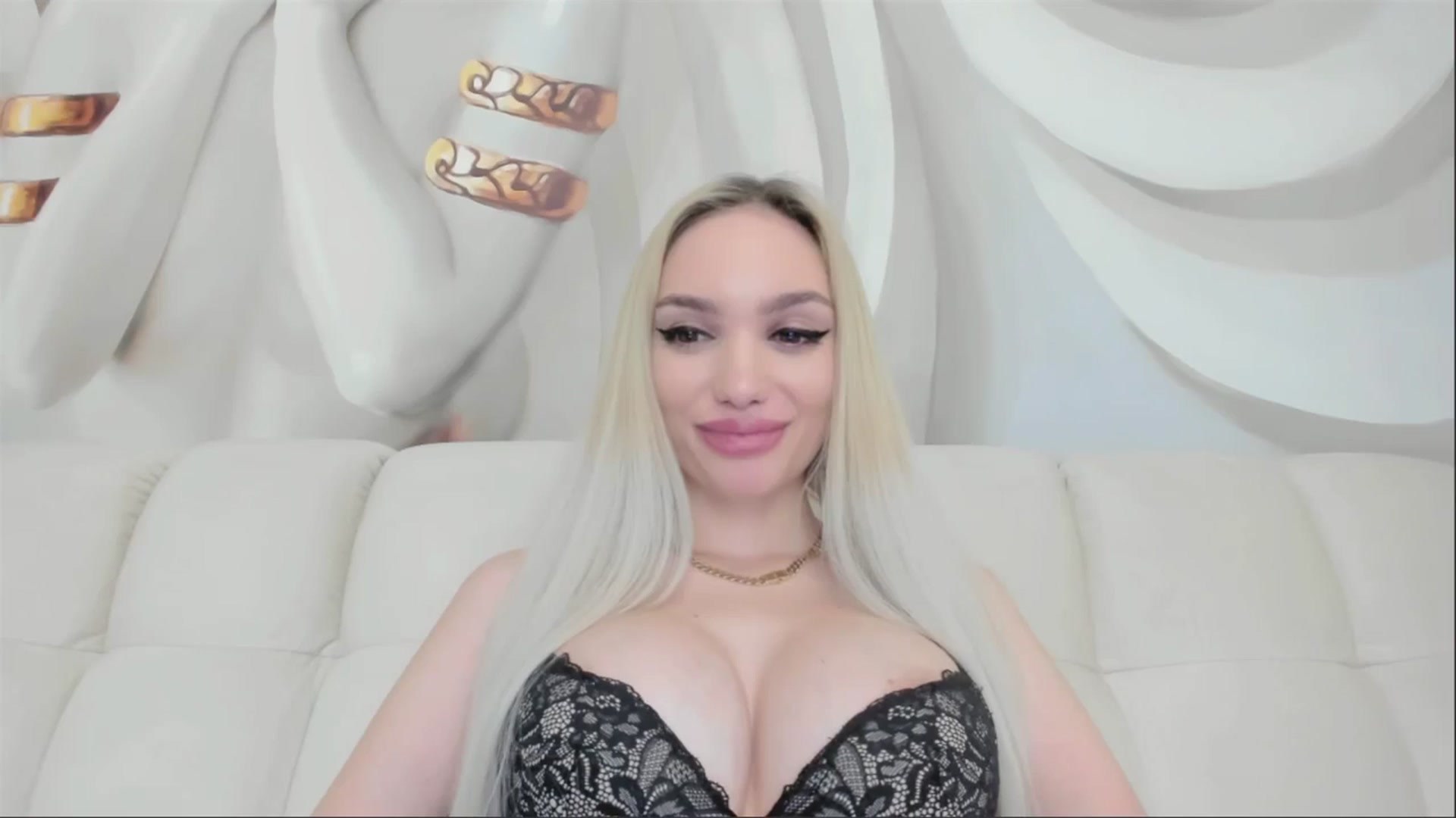 Gallery image thumbnail from HaleySweet18's myfreecams stream on, 05/12/2025, 24:51 image 12 of 20