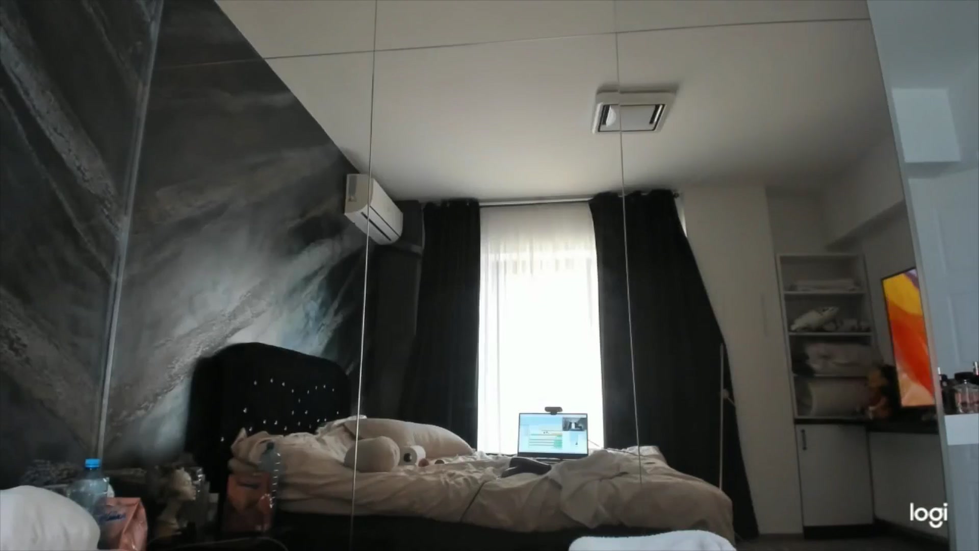 Gallery image thumbnail from HaleySweet18's myfreecams stream on, 07/14/2025, 08:46 image 11 of 20
