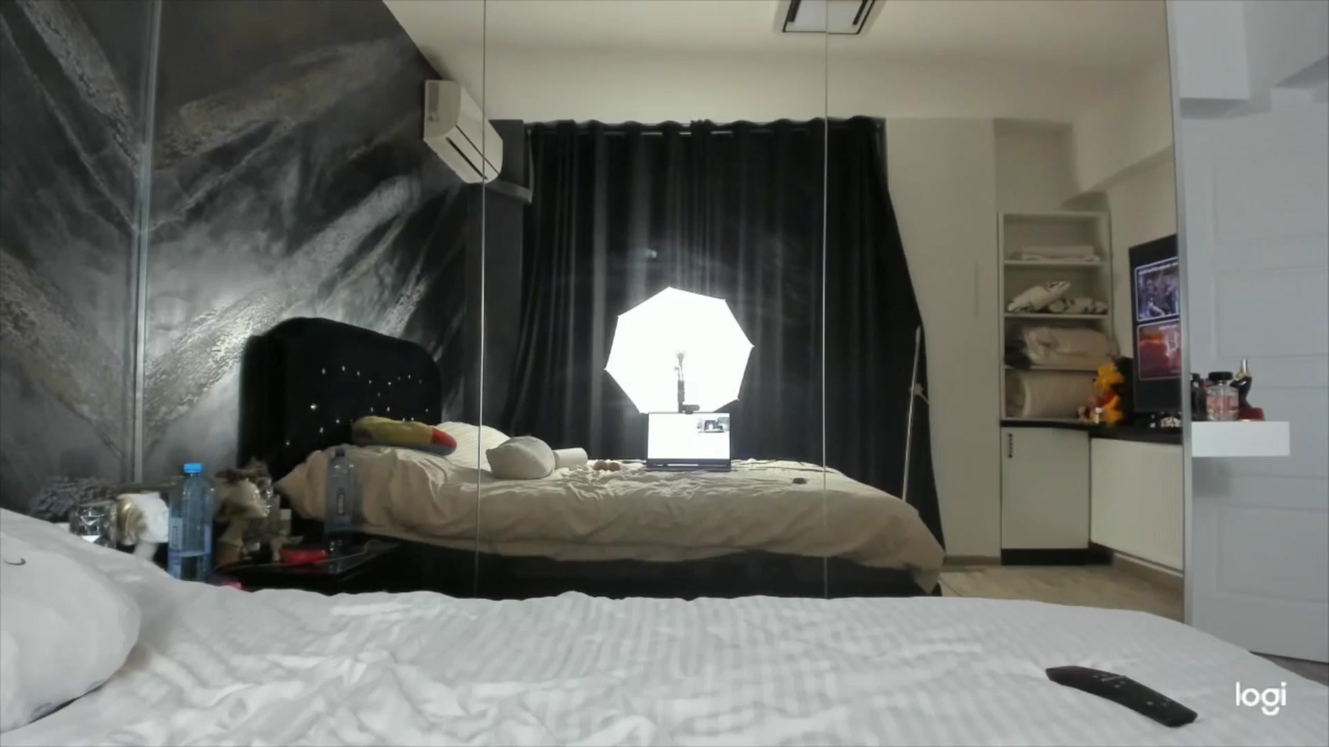 Gallery image thumbnail from HaleySweet18's myfreecams stream on, 07/17/2025, 01:39 image 2 of 20