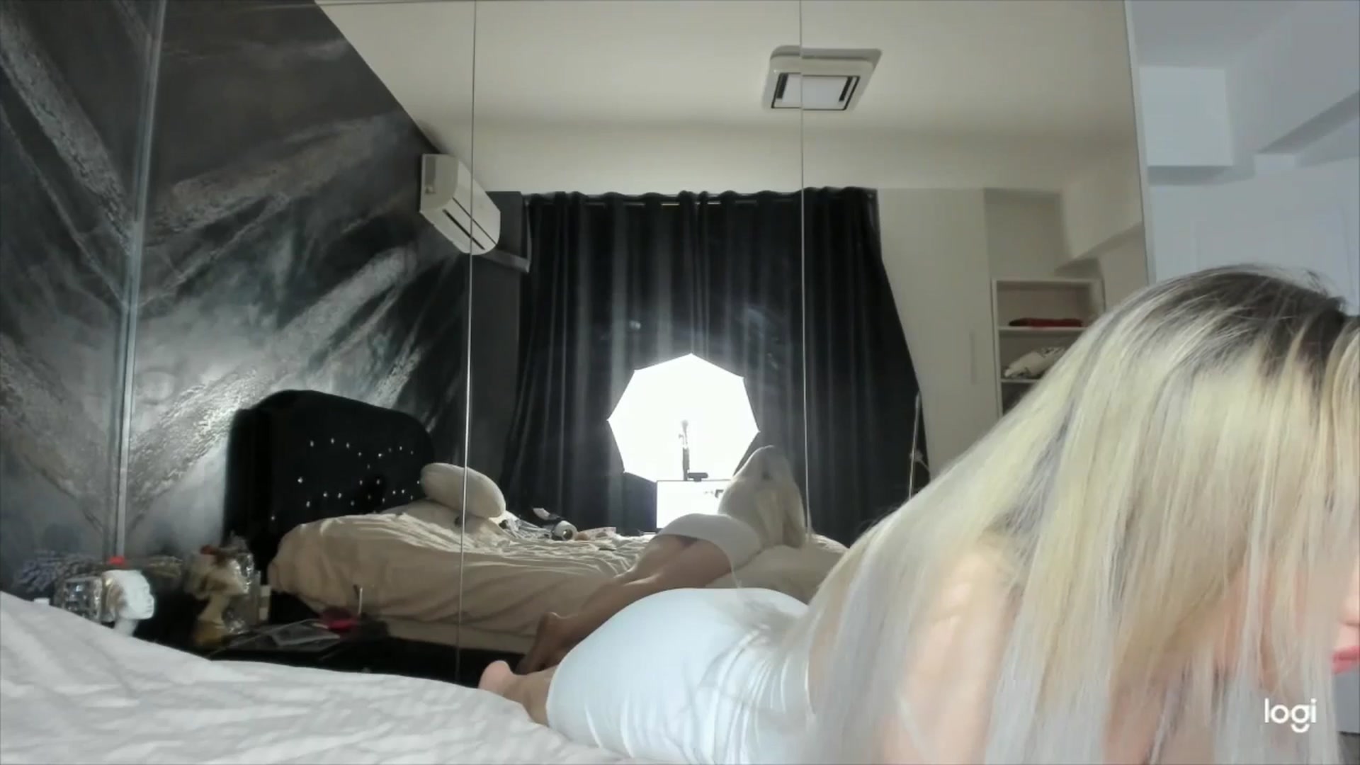 Gallery image thumbnail from HaleySweet18's myfreecams stream on, 08/05/2025, 21:21 image 13 of 20