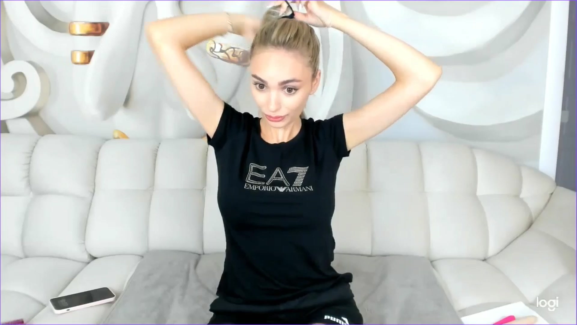 Gallery image thumbnail from HaleySweet18's myfreecams stream on, 09/20/2025, 24:22 image 18 of 20