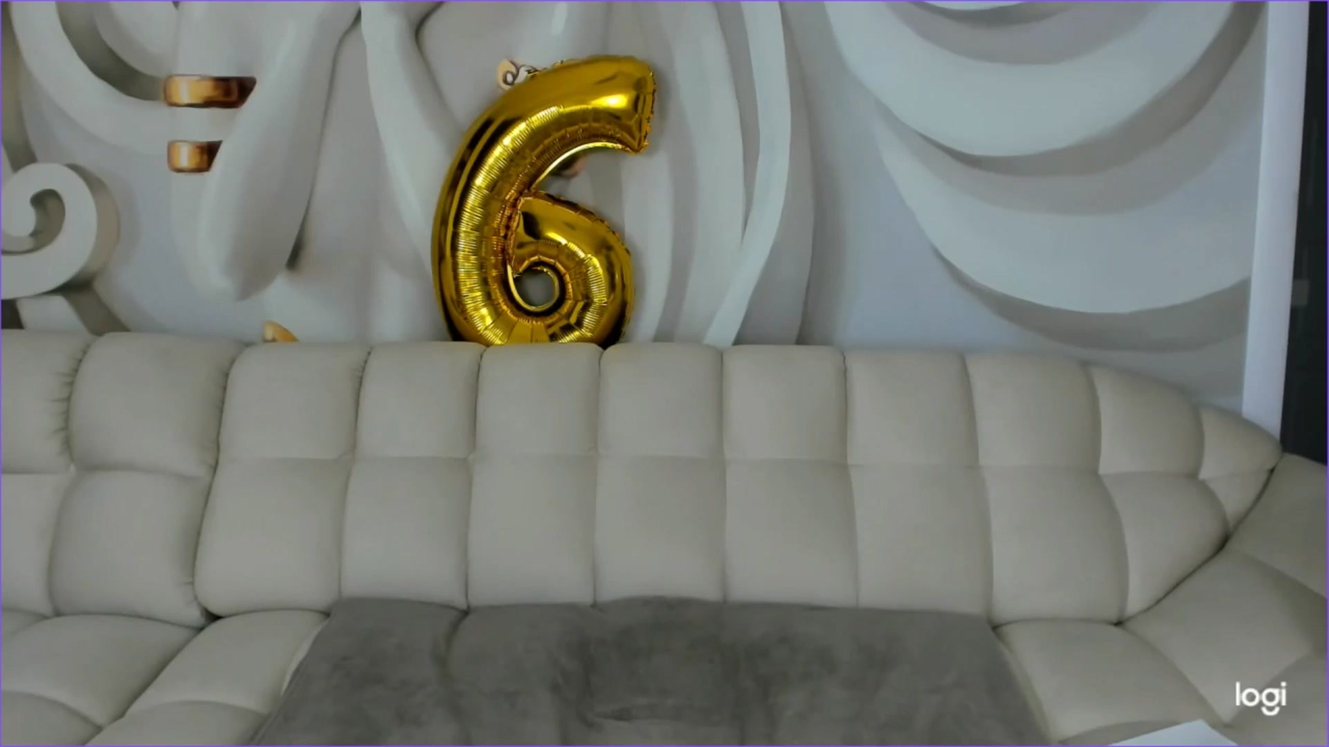 Gallery image thumbnail from HaleySweet18's myfreecams stream on, 09/21/2025, 24:26 image 19 of 20