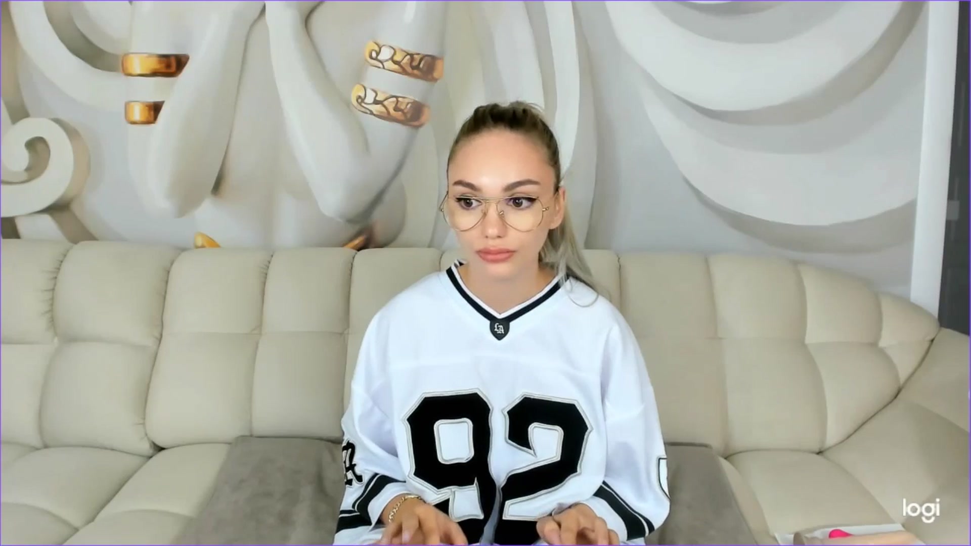 Gallery image thumbnail from HaleySweet18's myfreecams stream on, 09/22/2025, 05:45 image 19 of 20