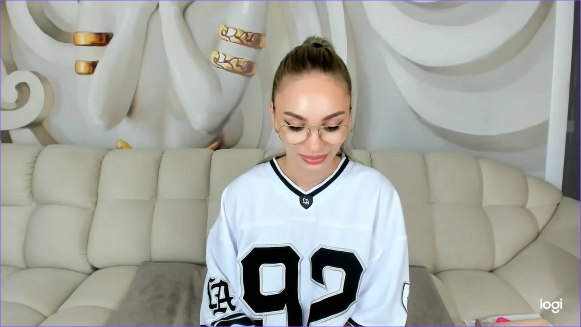 Gallery image thumbnail from HaleySweet18's myfreecams stream on, 09/22/2025, 05:45 image 7 of 20