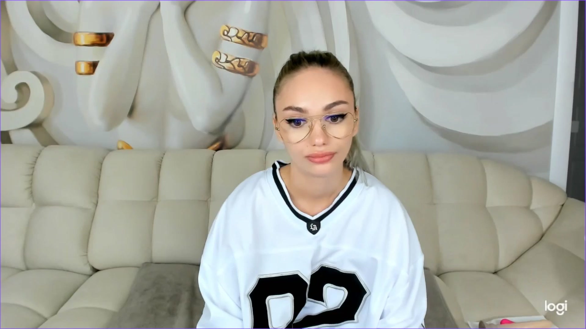 Gallery image thumbnail from HaleySweet18's myfreecams stream on, 09/22/2025, 05:45 image 16 of 20