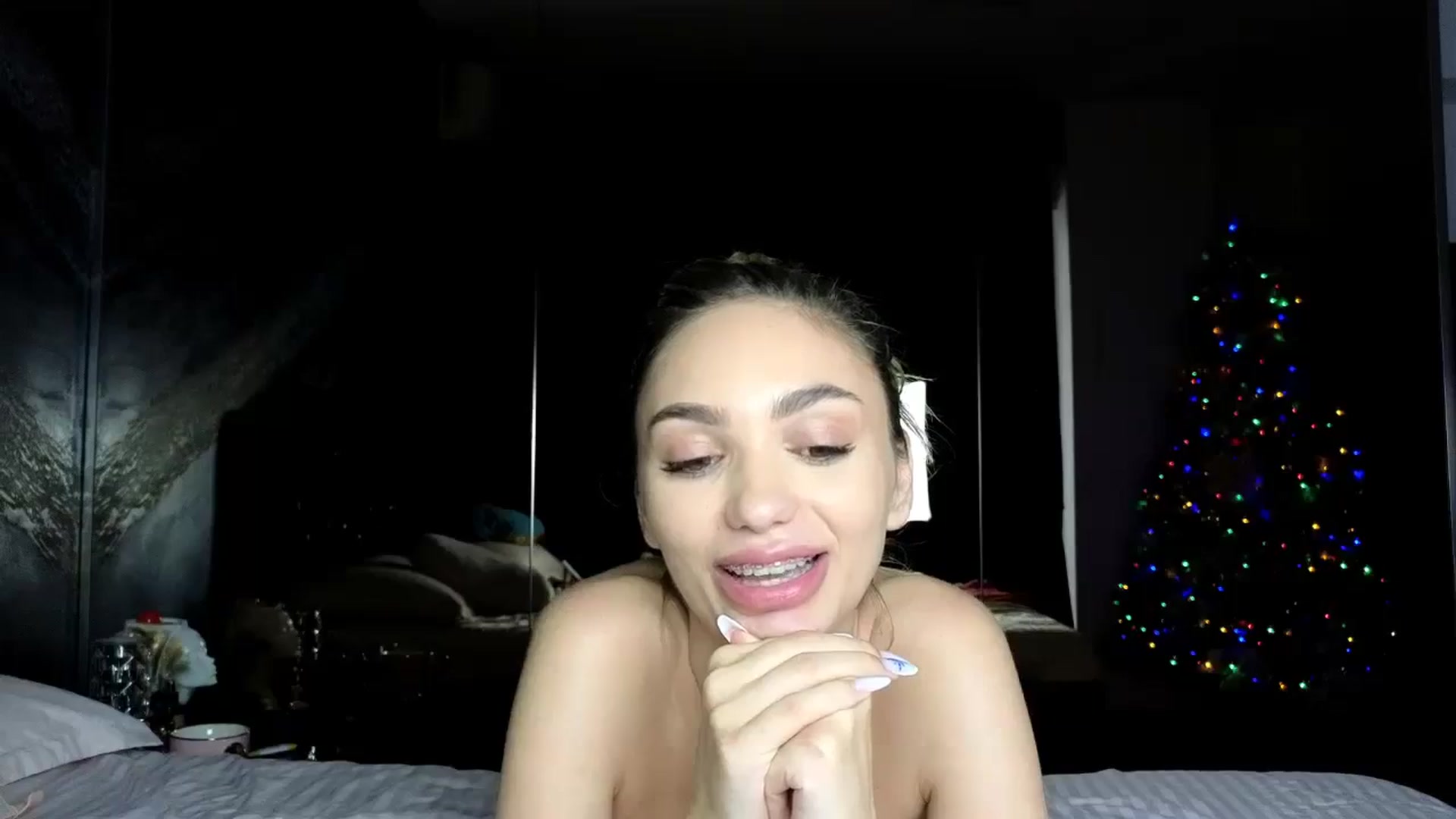 Gallery image thumbnail from HaleySweet18's myfreecams stream on, 12/31/2025, 08:06 image 20 of 20