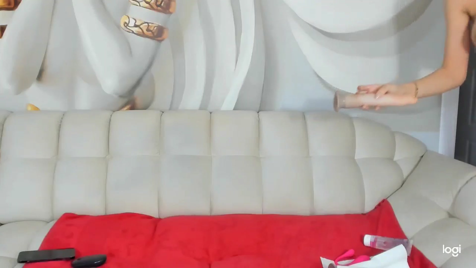 Gallery image thumbnail from HaleySweet18's myfreecams stream on, 01/22/2026, 08:03 image 6 of 20