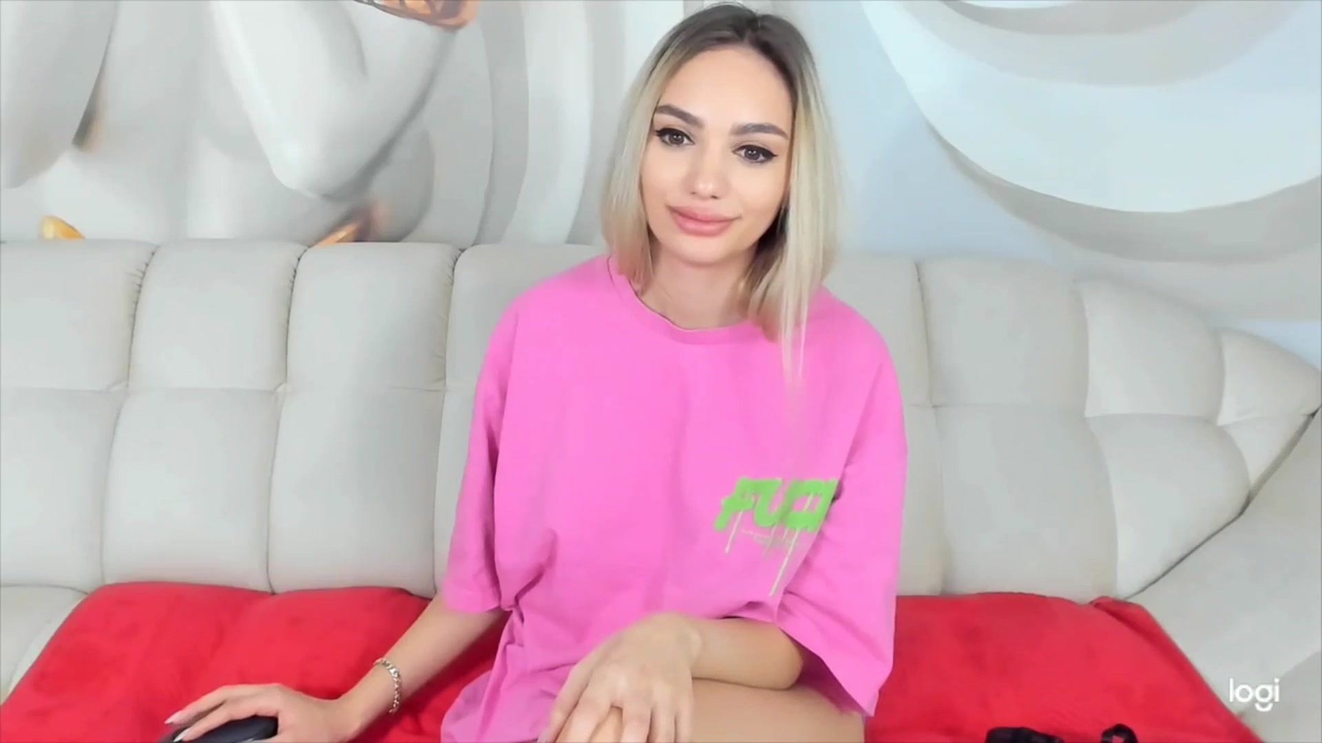 Gallery image thumbnail from HaleySweet18's myfreecams stream on, 02/02/2026, 03:49 image 2 of 20