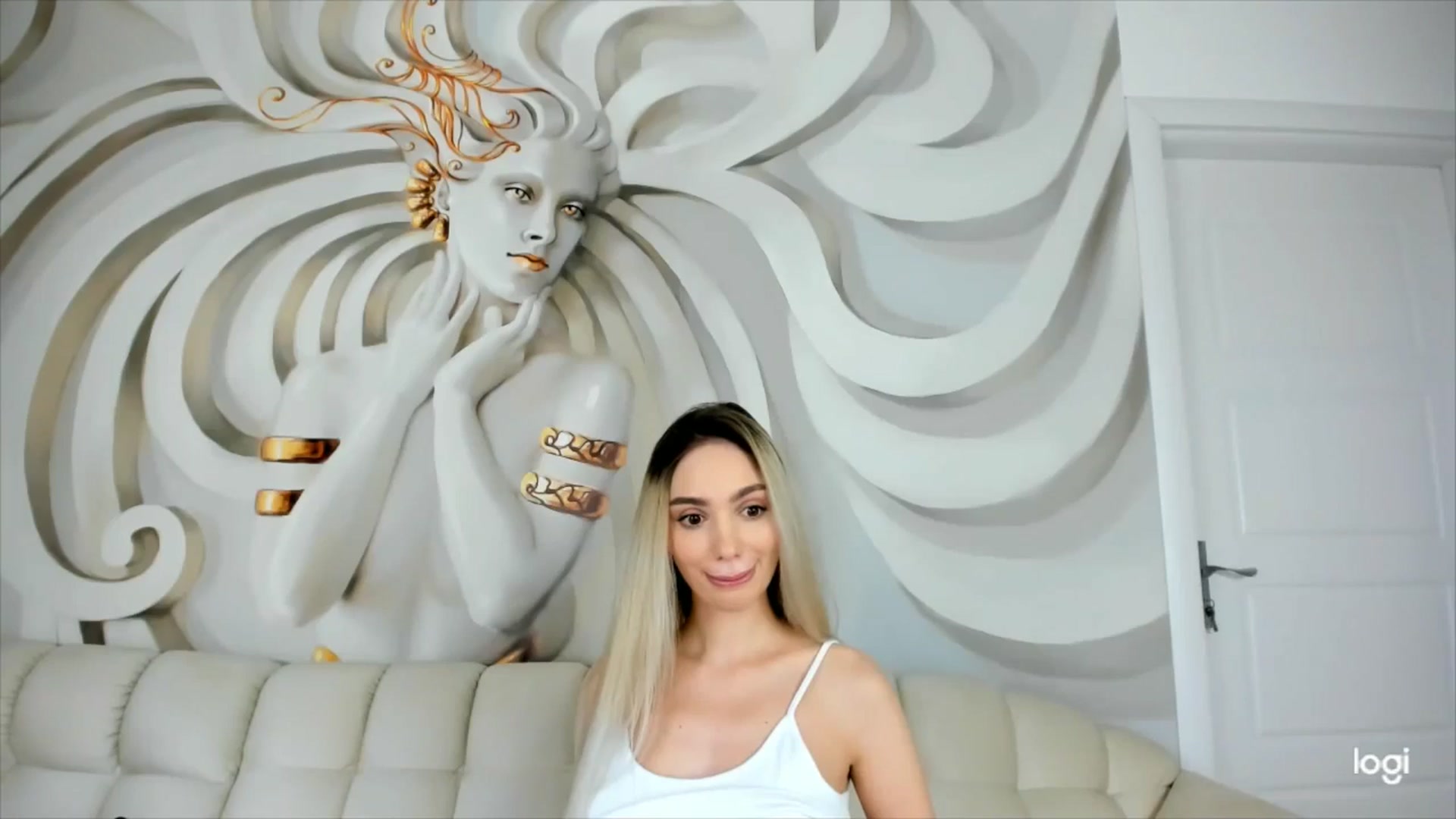 Gallery image thumbnail from HaleySweet18's myfreecams stream on, 02/22/2026, 01:09 image 12 of 20