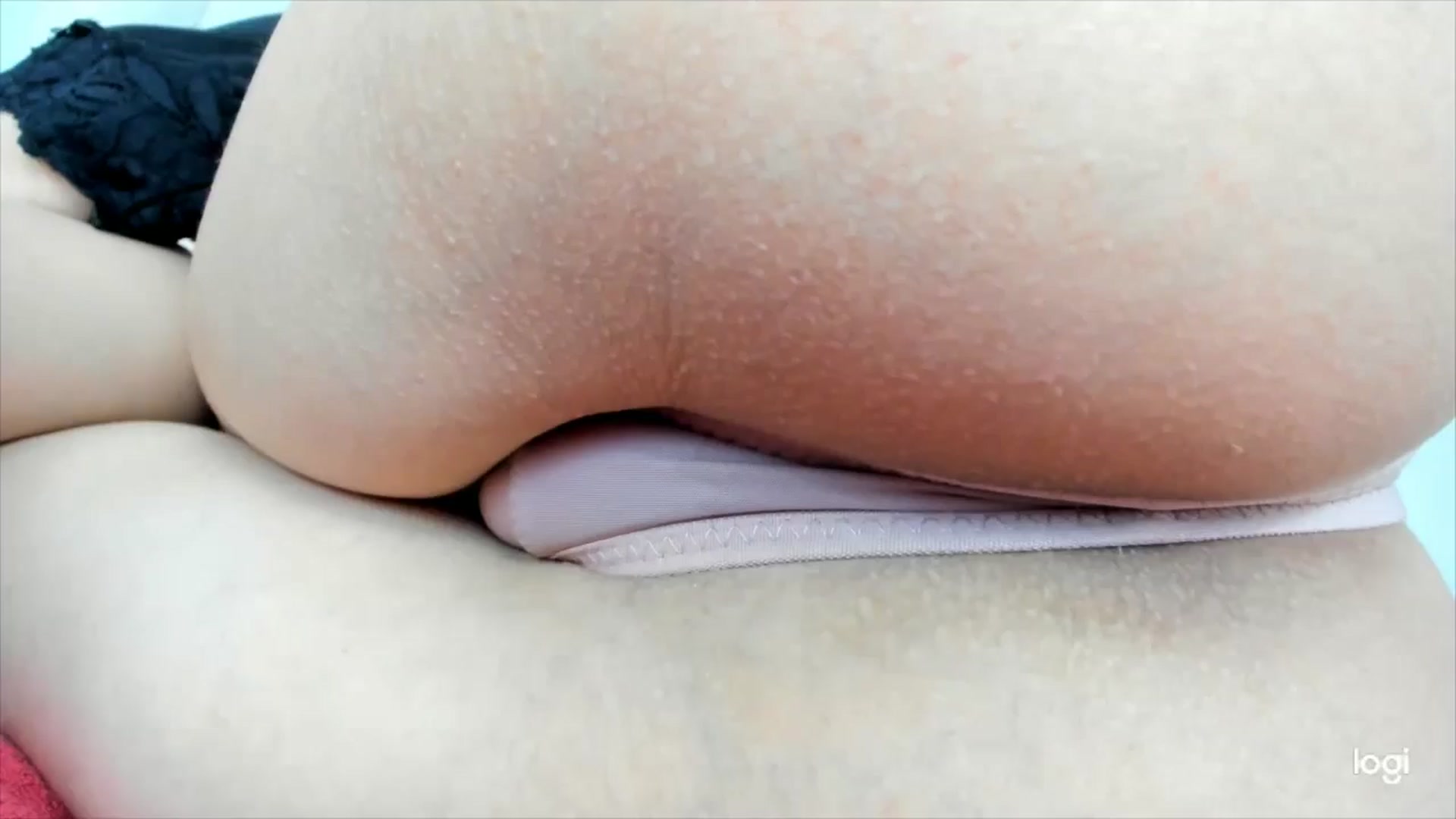 Gallery image thumbnail from HaleySweet18's myfreecams stream on, 04/16/2026, 06:14 image 8 of 20
