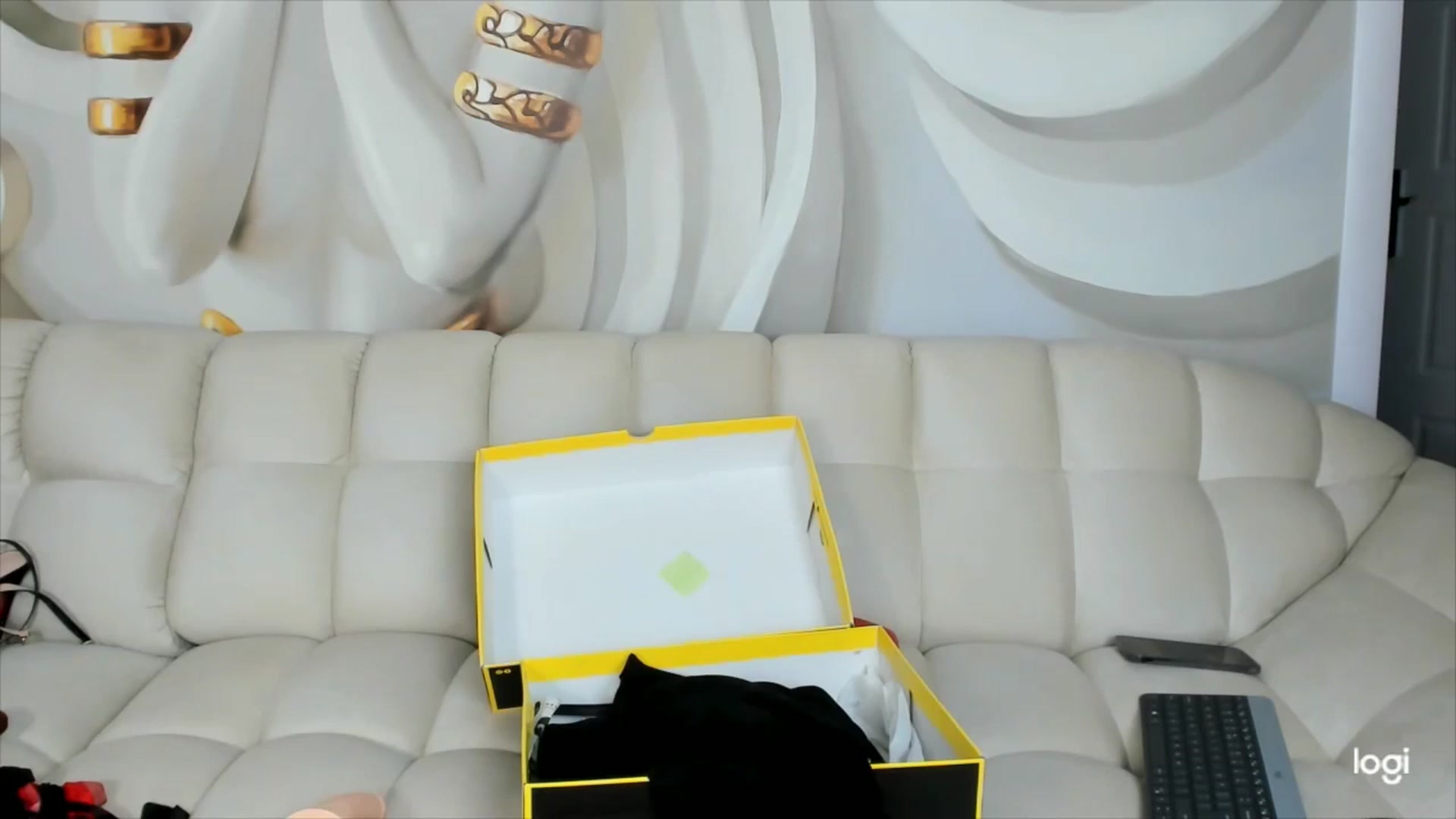 Gallery image thumbnail from HaleySweet18's myfreecams stream on, 05/01/2026, 04:01 image 8 of 20