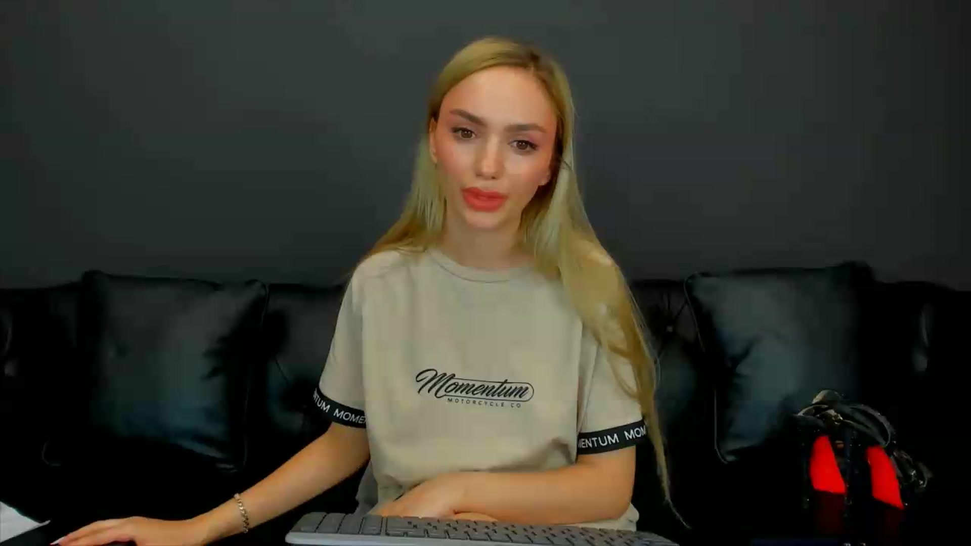 Gallery image thumbnail from HaleySweet18's myfreecams stream on, 06/24/2026, 21:04 image 10 of 20