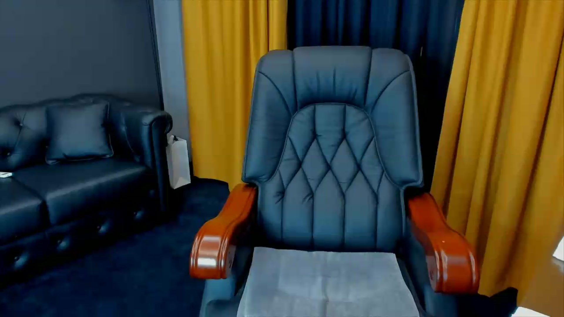 Gallery image thumbnail from HaleySweet18's myfreecams stream on, 06/30/2026, 23:11 image 20 of 20