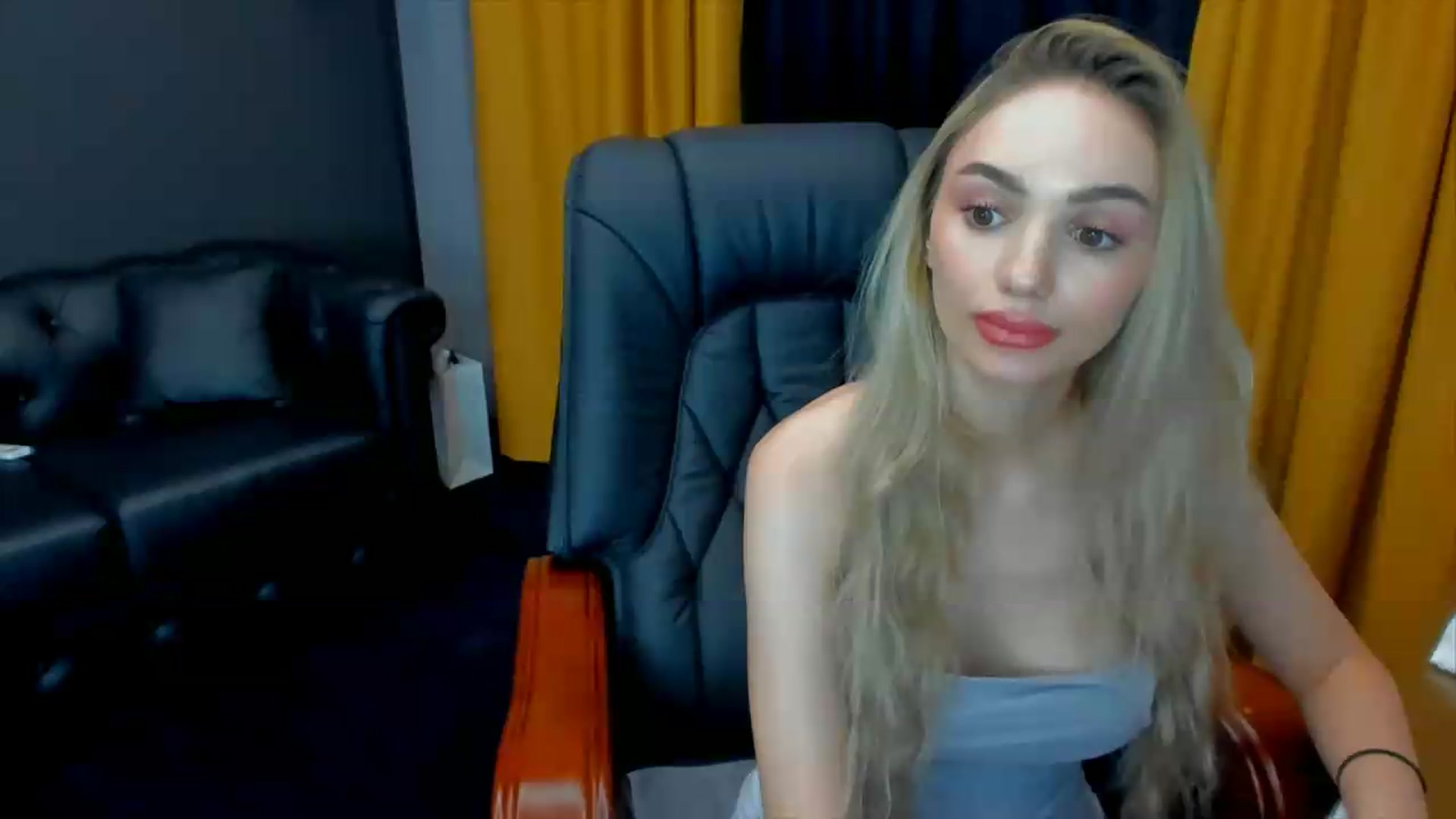 Gallery image thumbnail from HaleySweet18's myfreecams stream on, 06/30/2026, 23:11 image 6 of 20