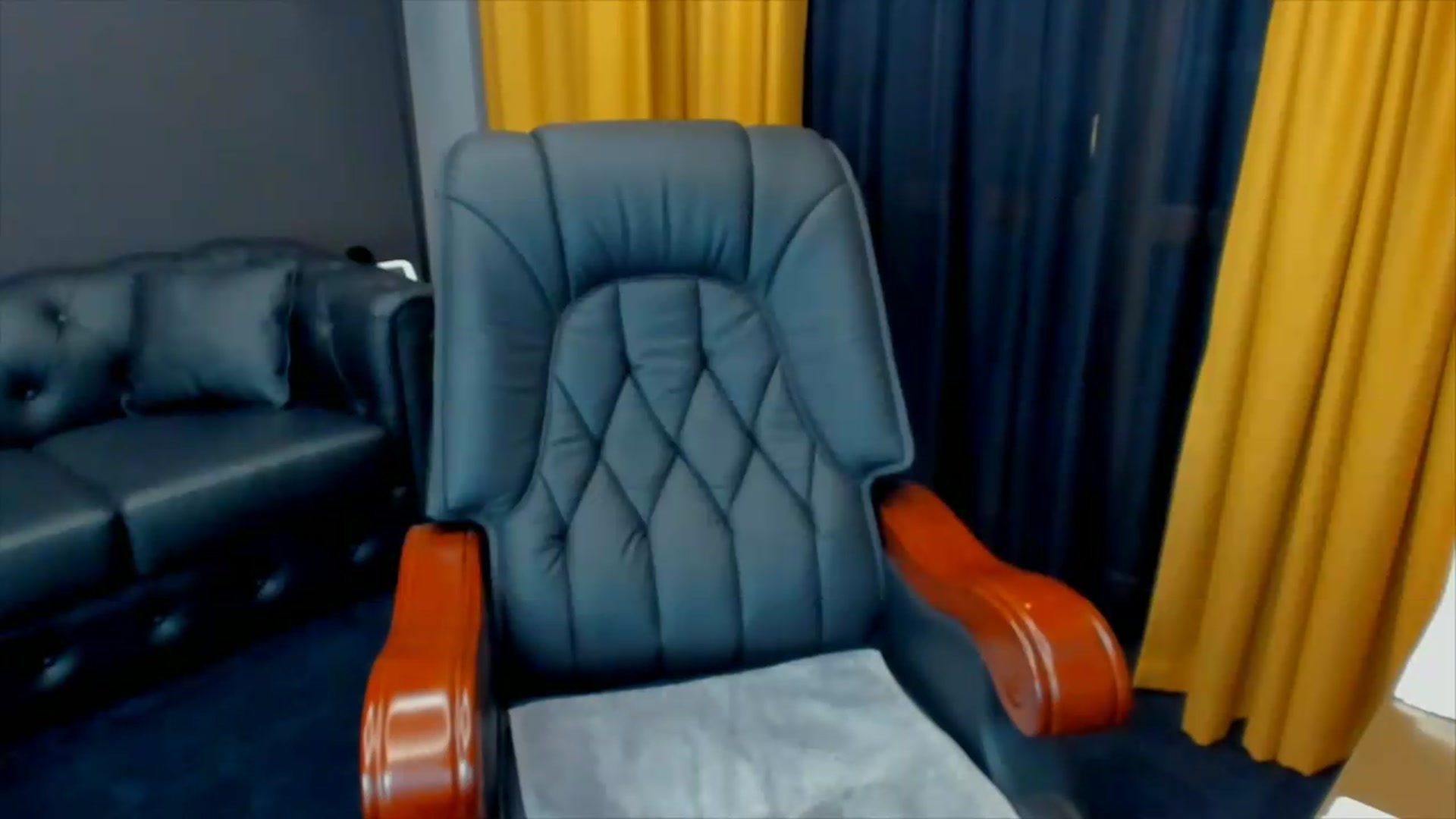 Gallery image thumbnail from HaleySweet18's myfreecams stream on, 07/04/2026, 24:14 image 15 of 20