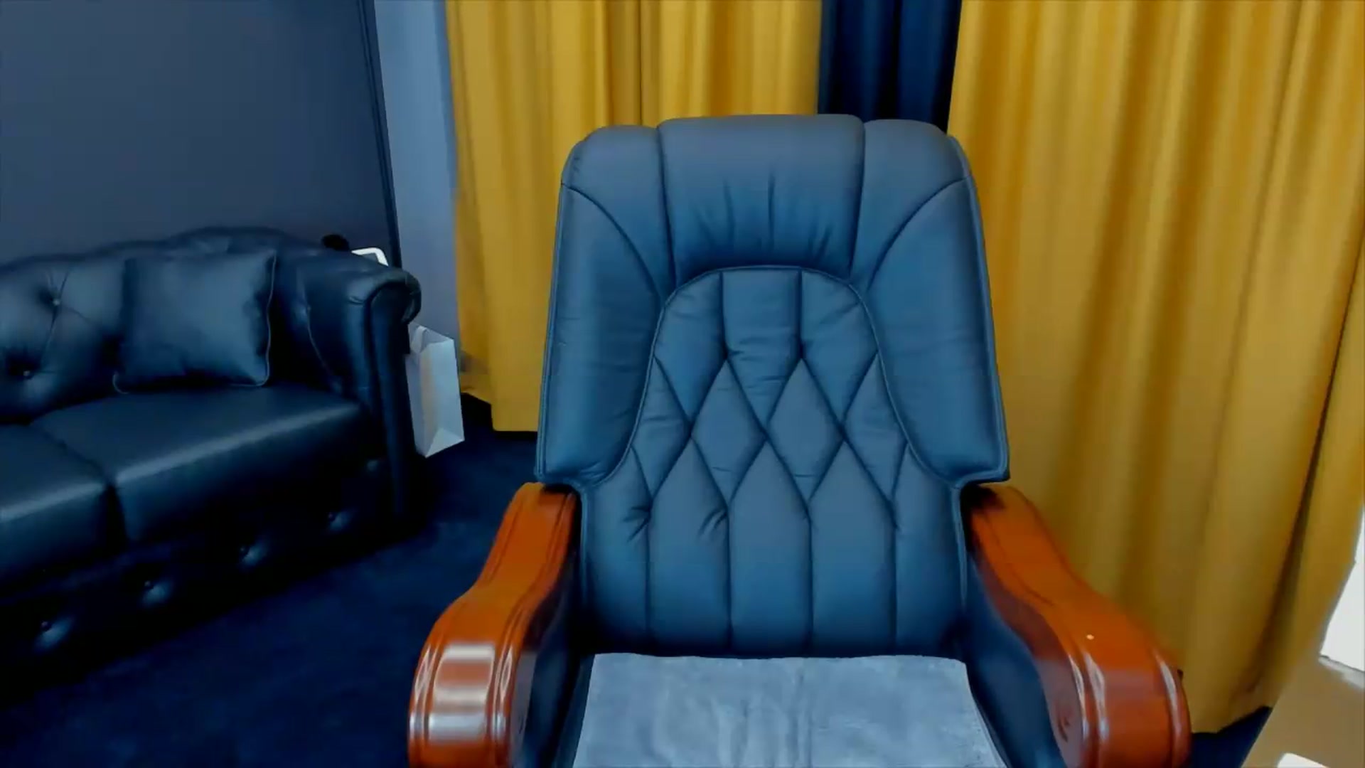 Gallery image thumbnail from HaleySweet18's myfreecams stream on, 07/04/2026, 23:32 image 2 of 20