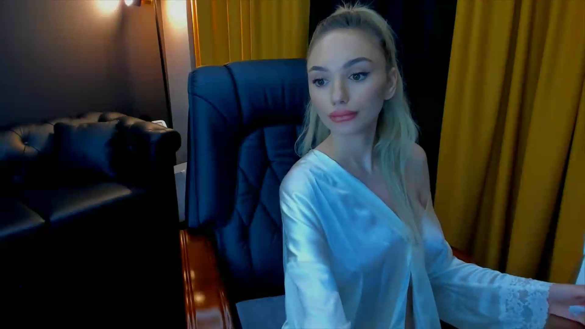 Gallery image thumbnail from HaleySweet18's myfreecams stream on, 07/05/2026, 24:00 image 13 of 20