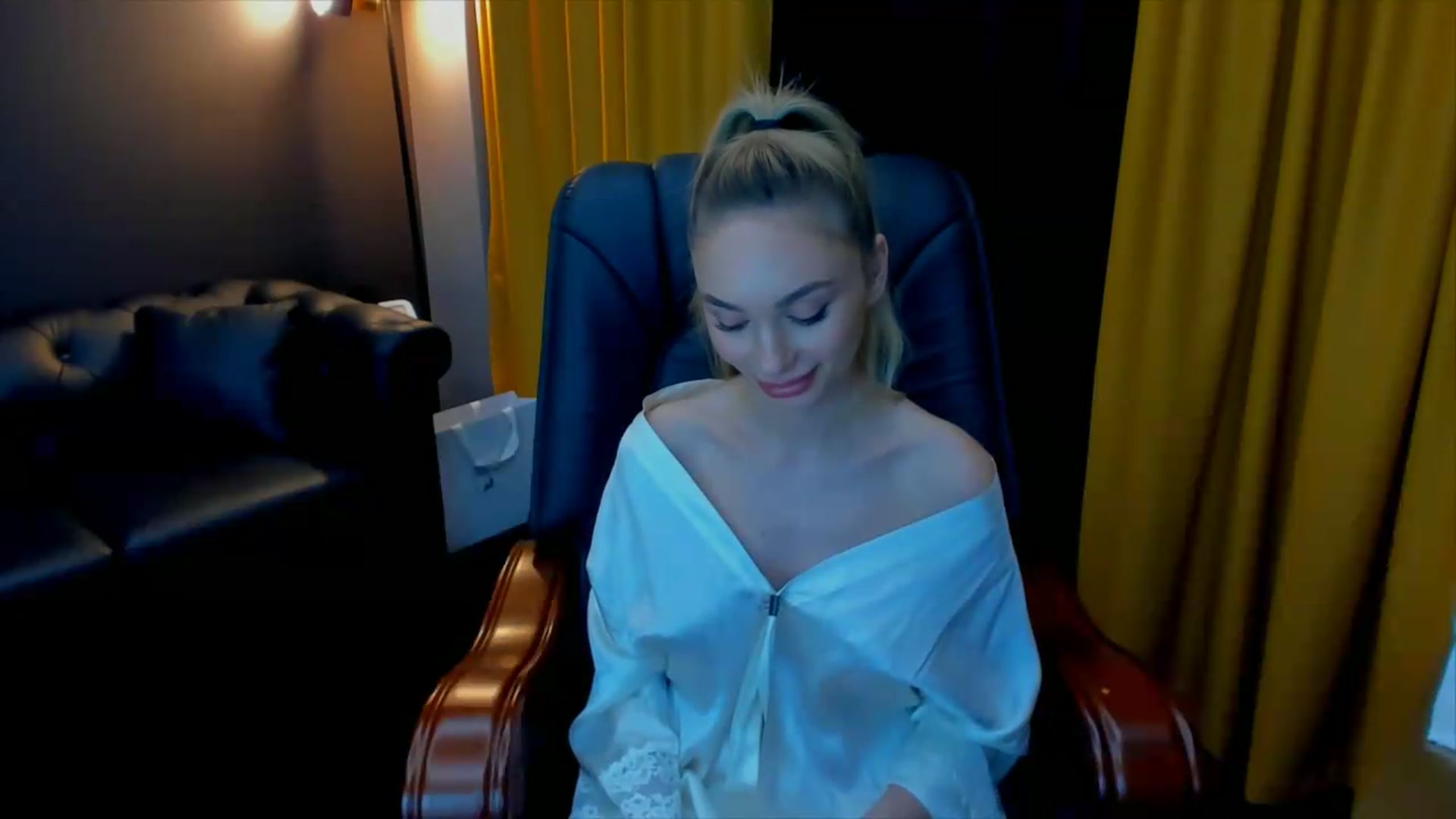 Gallery image thumbnail from HaleySweet18's myfreecams stream on, 07/05/2026, 24:00 image 4 of 20
