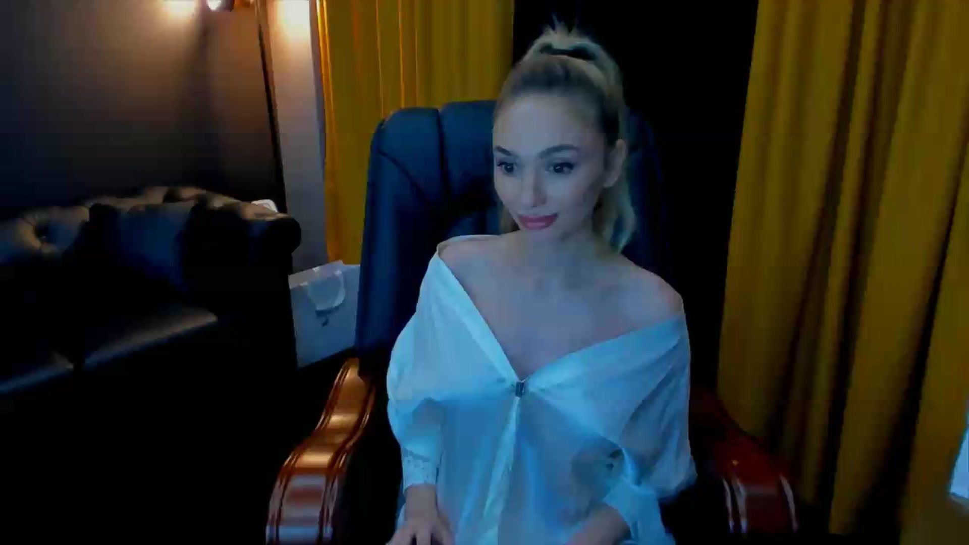 Gallery image thumbnail from HaleySweet18's myfreecams stream on, 07/05/2026, 24:00 image 1 of 20
