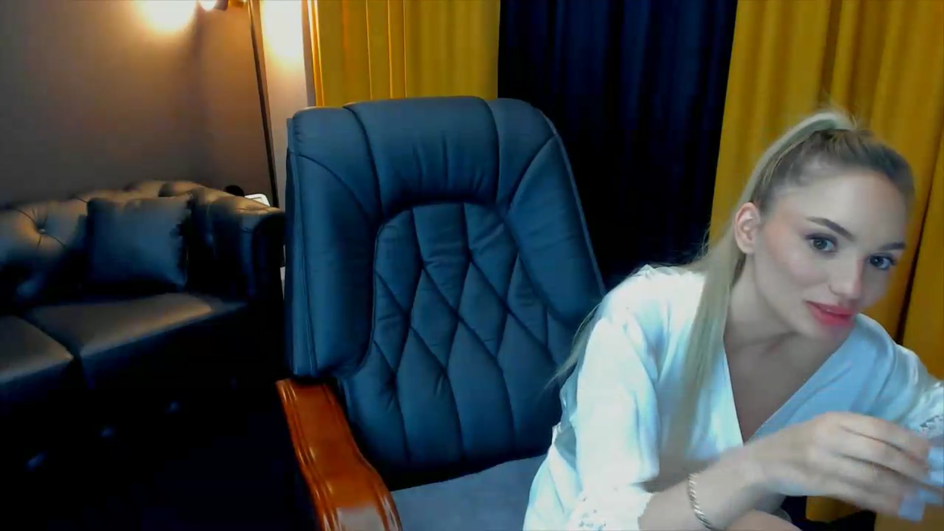 Gallery image thumbnail from HaleySweet18's myfreecams stream on, 07/05/2026, 01:11 image 9 of 20