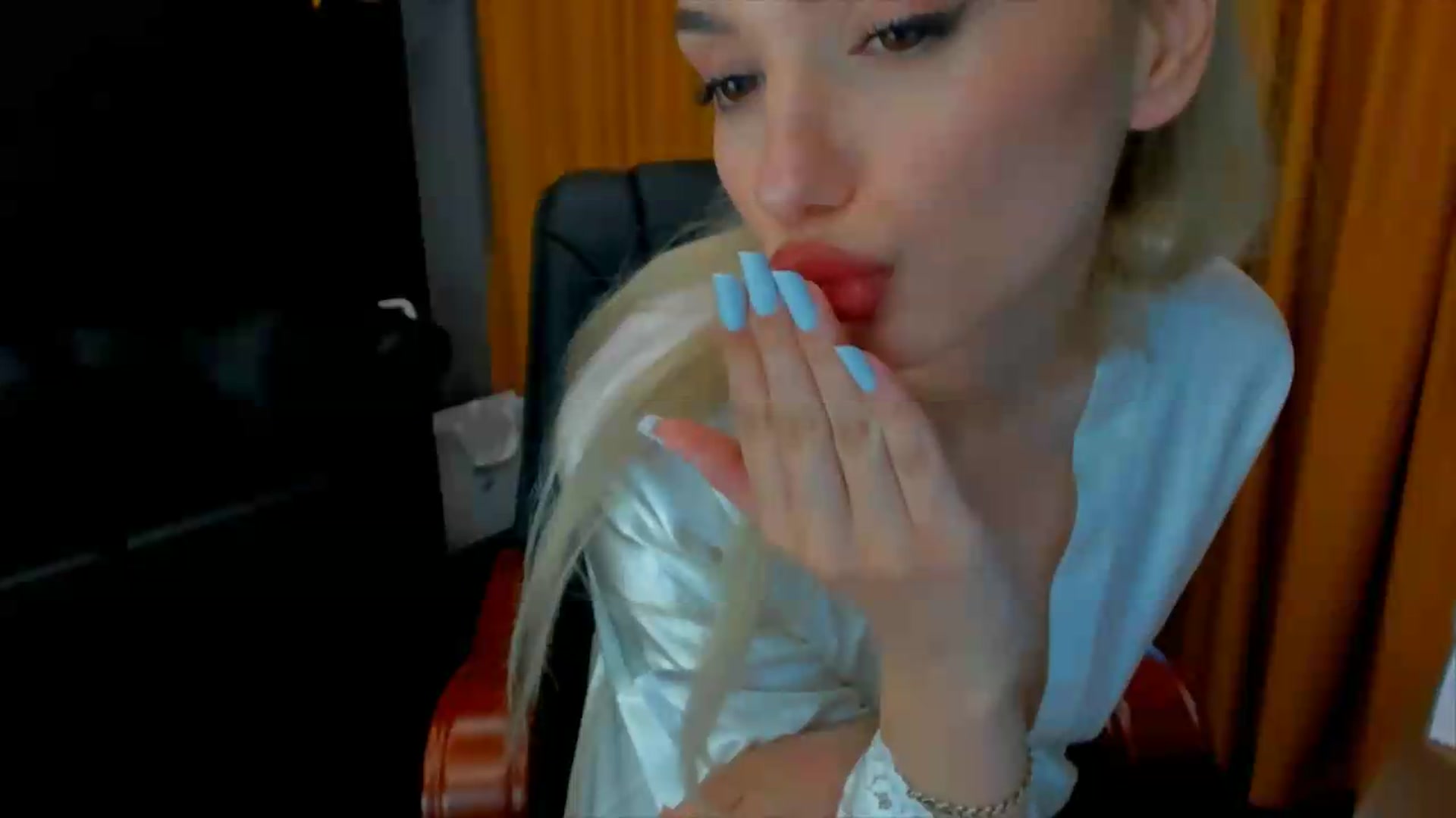 Gallery image thumbnail from HaleySweet18's myfreecams stream on, 07/05/2026, 05:48 image 3 of 20