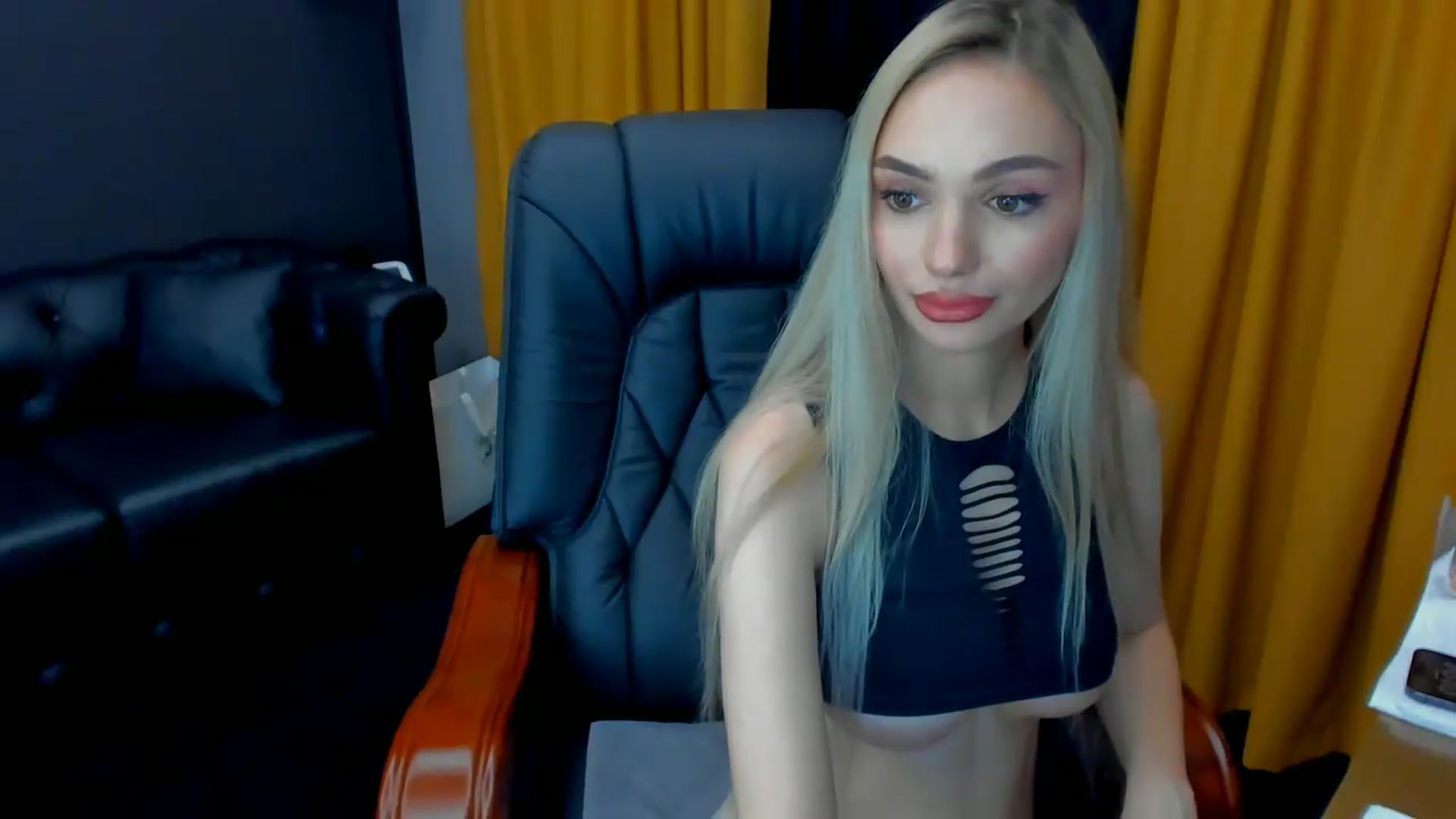 Gallery image thumbnail from HaleySweet18's myfreecams stream on, 07/07/2026, 22:36 image 16 of 20