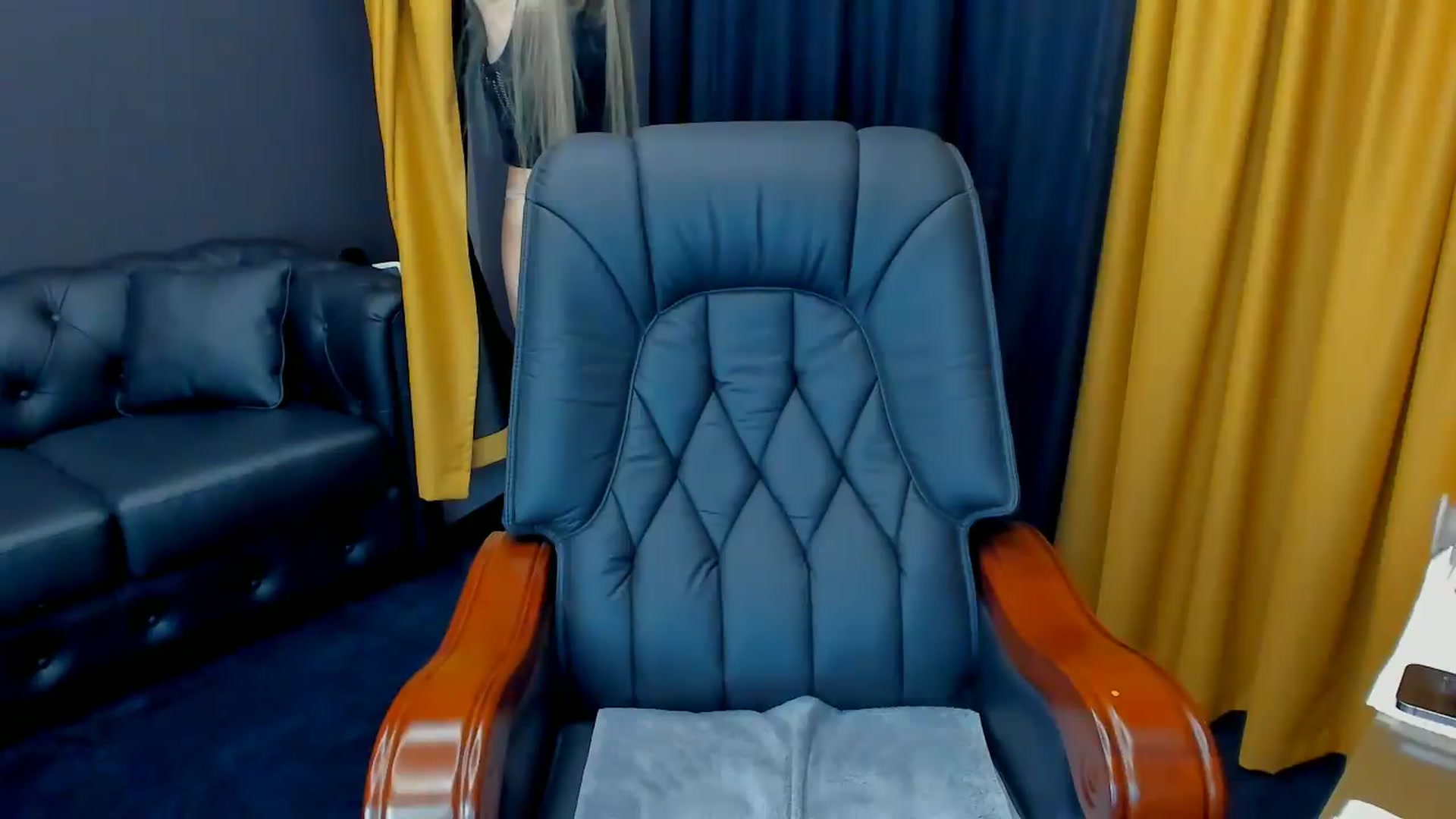 Gallery image thumbnail from HaleySweet18's myfreecams stream on, 07/07/2026, 22:36 image 7 of 20