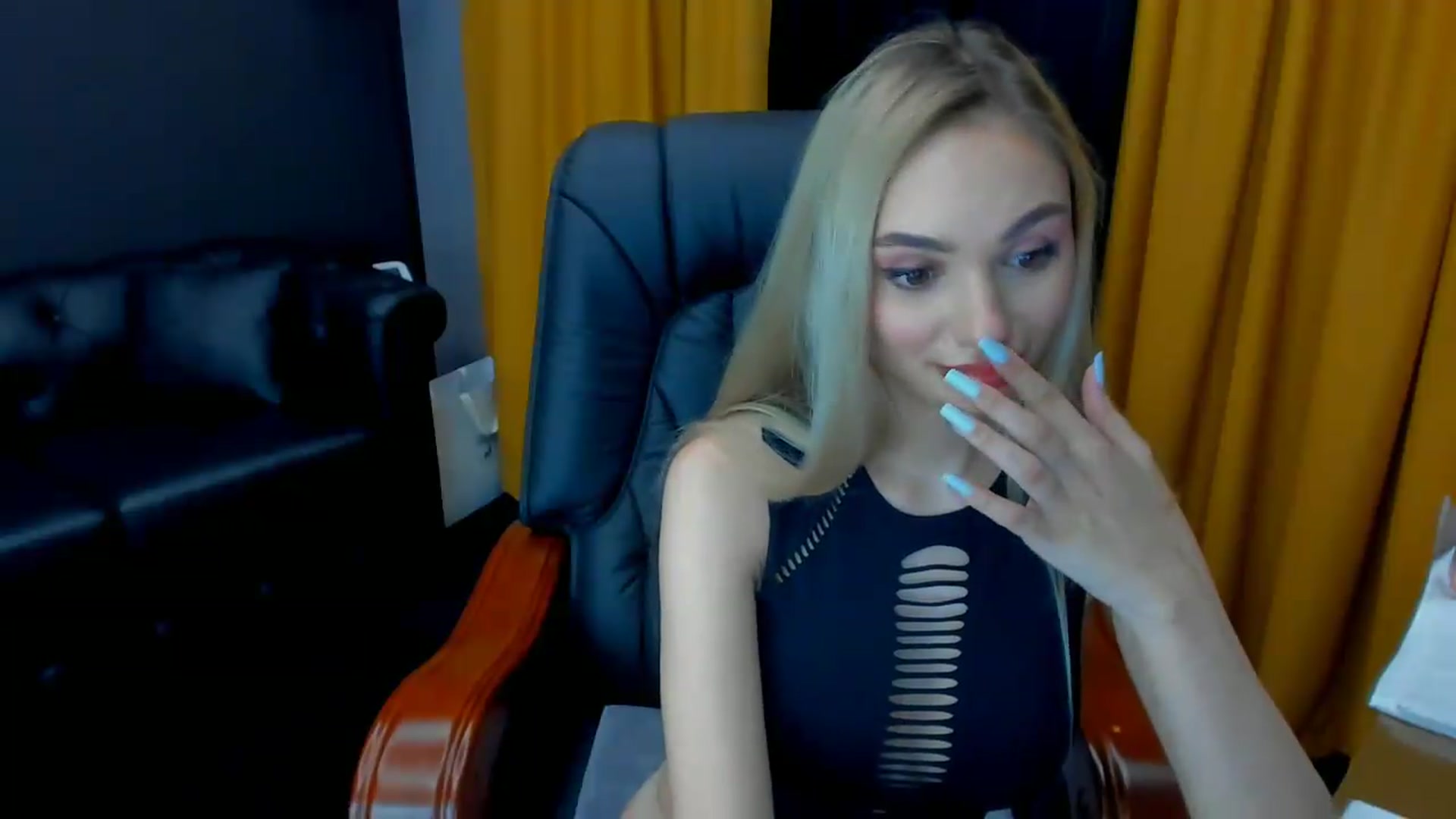 Gallery image thumbnail from HaleySweet18's myfreecams stream on, 07/07/2026, 22:36 image 8 of 20