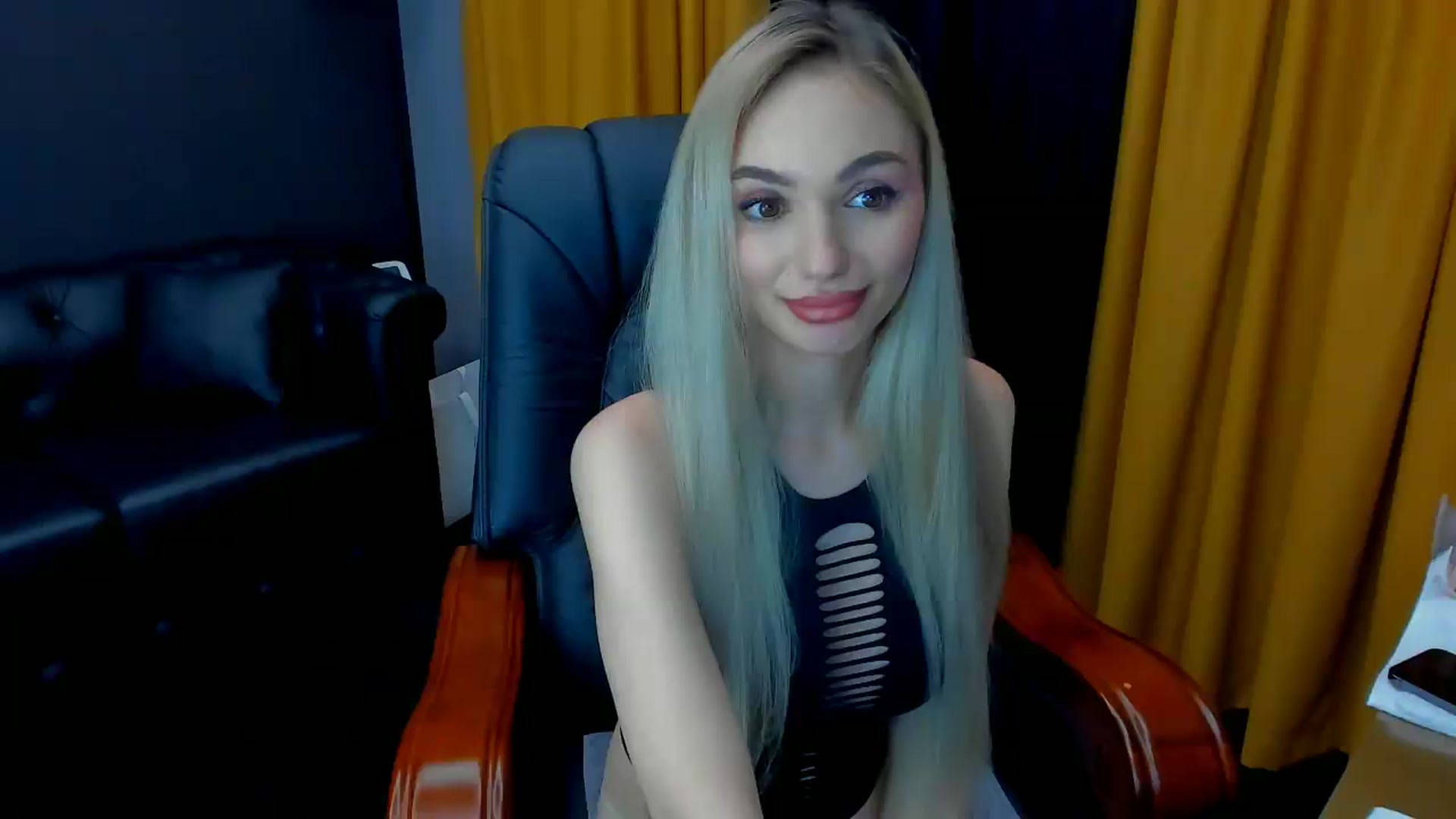 Gallery image thumbnail from HaleySweet18's myfreecams stream on, 07/08/2026, 24:00 image 1 of 20