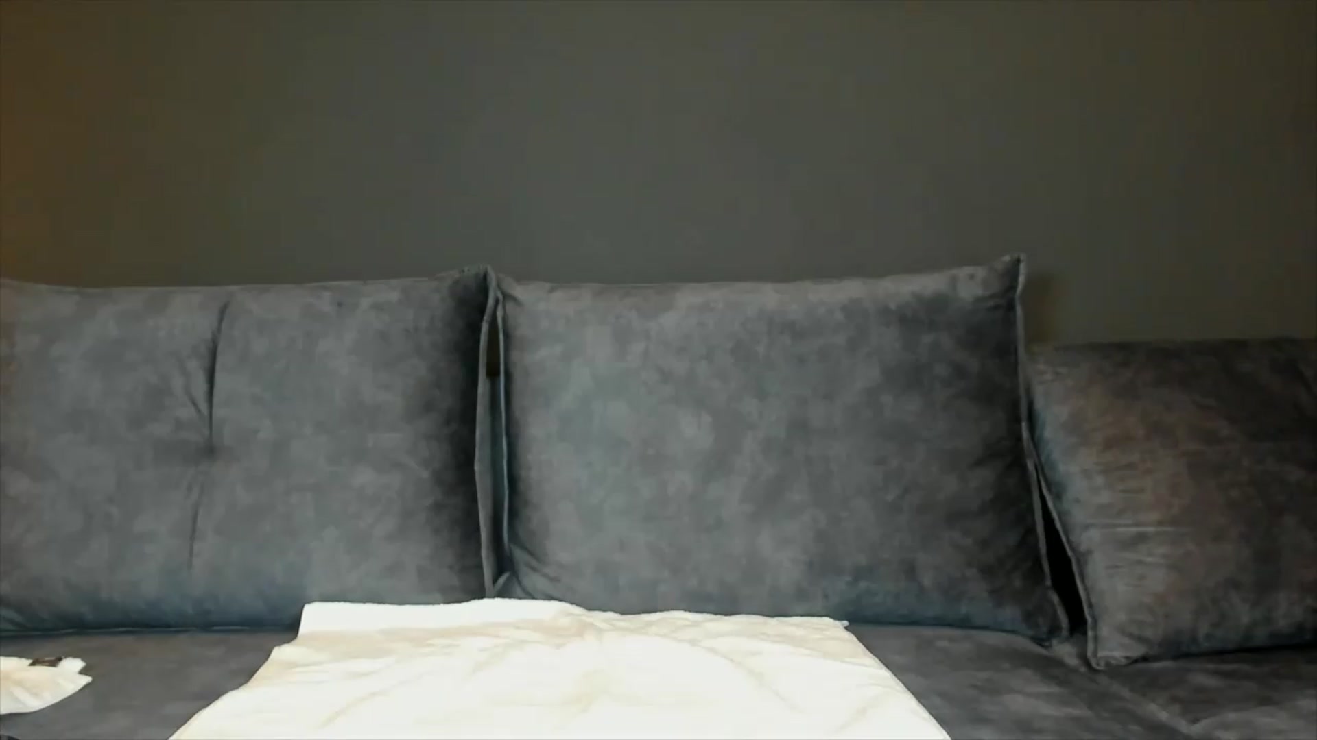 Gallery image thumbnail from HaleySweet18's myfreecams stream on, 07/17/2026, 24:31 image 12 of 20