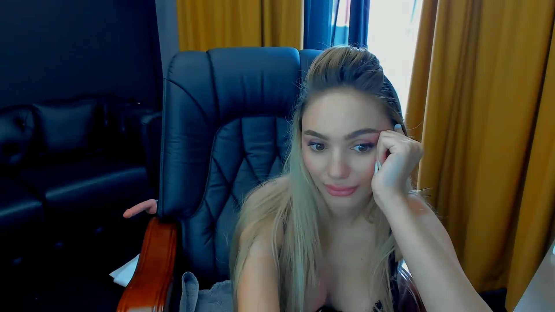 Gallery image thumbnail from HaleySweet18's myfreecams stream on, 07/24/2026, 06:41 image 8 of 20