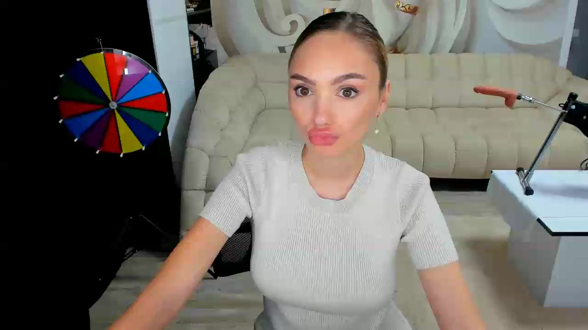 Gallery image thumbnail from HaleySweet18's myfreecams stream on, 07/28/2026, 23:51 image 1 of 20