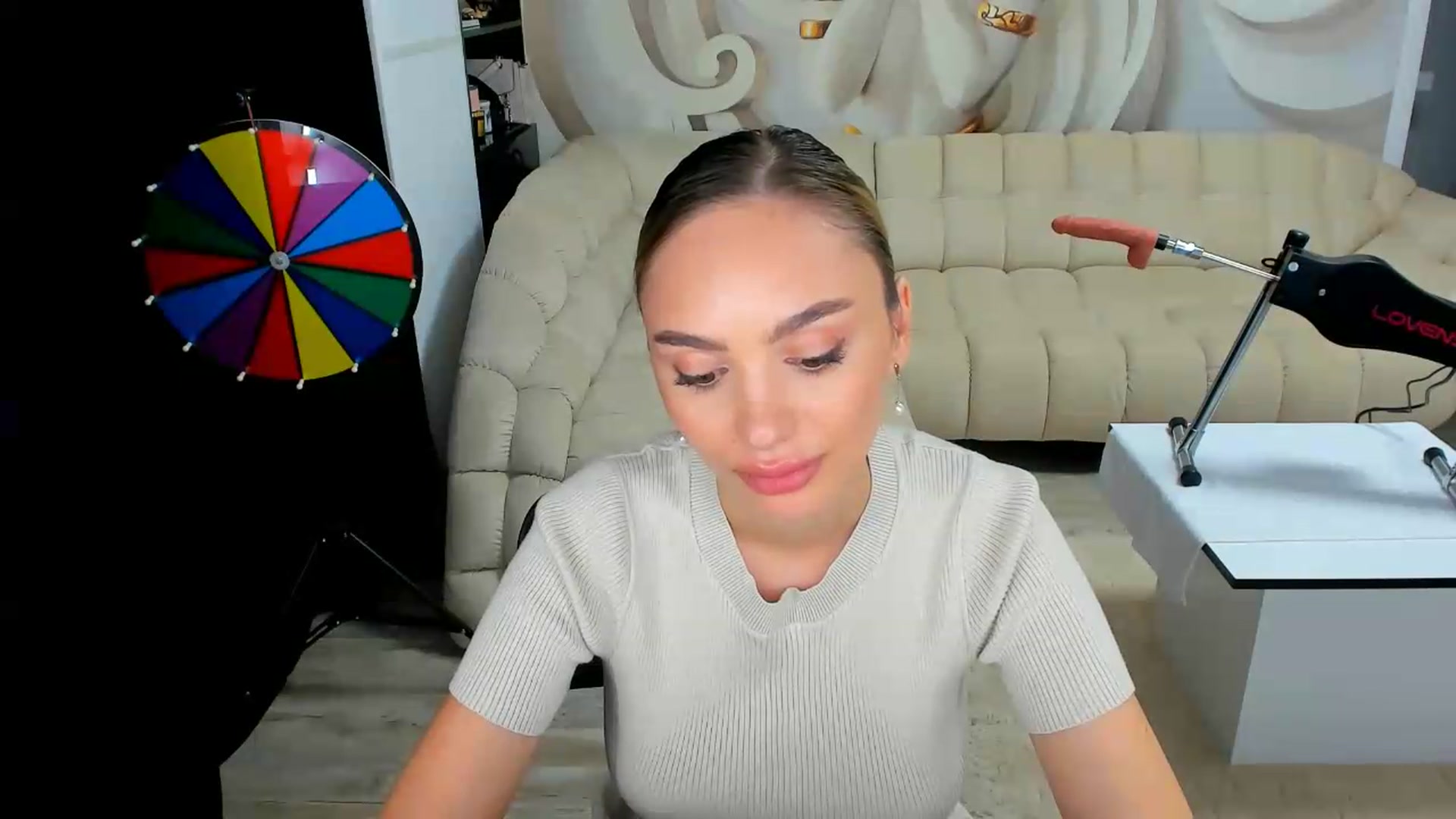 Gallery image thumbnail from HaleySweet18's myfreecams stream on, 07/28/2026, 23:51 image 4 of 20
