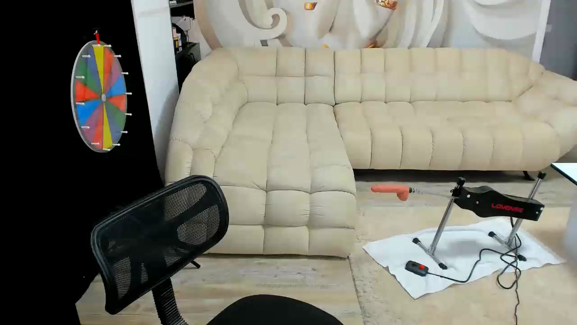 Gallery image thumbnail from HaleySweet18's myfreecams stream on, 07/29/2026, 06:37 image 13 of 20