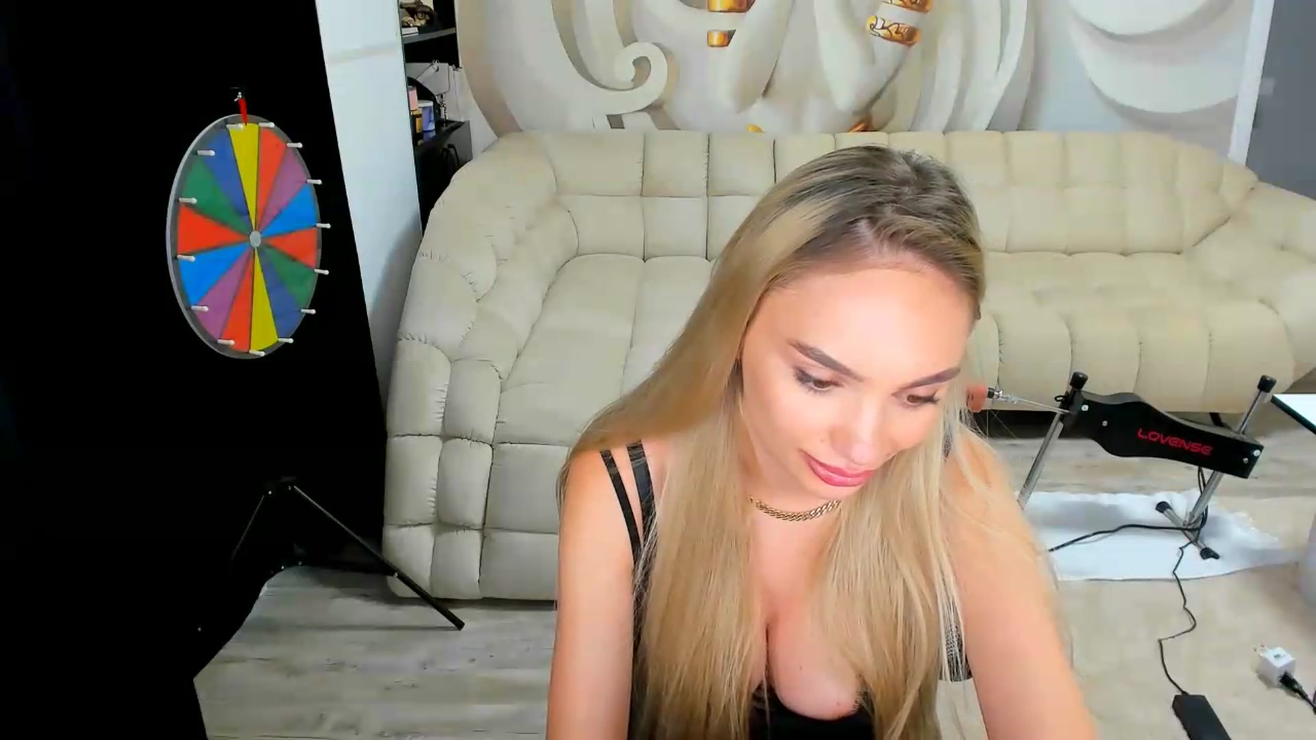 Gallery image thumbnail from HaleySweet18's myfreecams stream on, 07/30/2026, 06:44 image 9 of 20