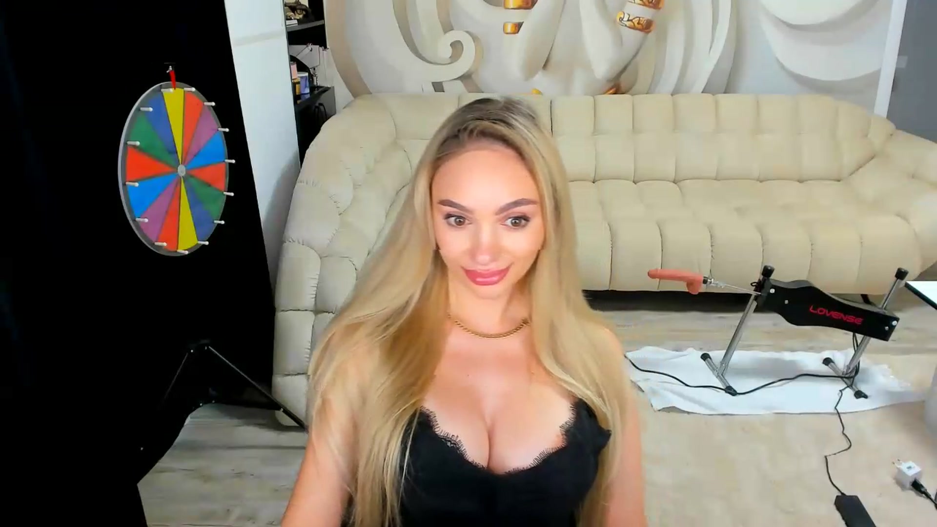 Gallery image thumbnail from HaleySweet18's myfreecams stream on, 07/30/2026, 06:44 image 6 of 20