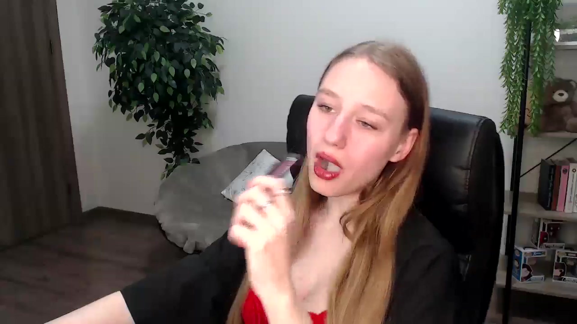 Gallery image thumbnail from HaleyVixen's myfreecams stream on, 11/29/2024, 12:18 image 10 of 20